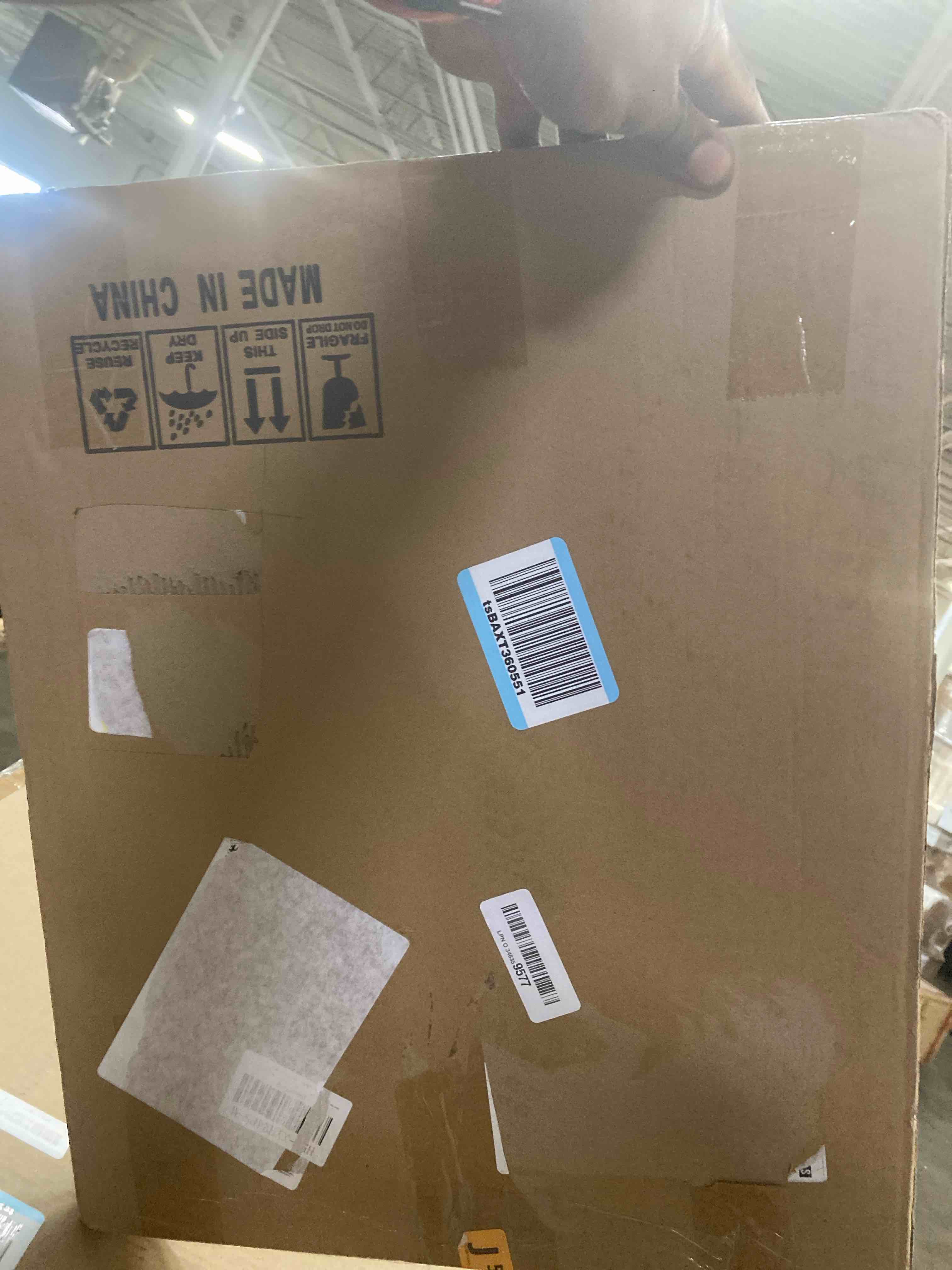 https://s3.amazonaws.com/lotting-images-prod/phillipi/PPE1992765_1749670496406.jpeg