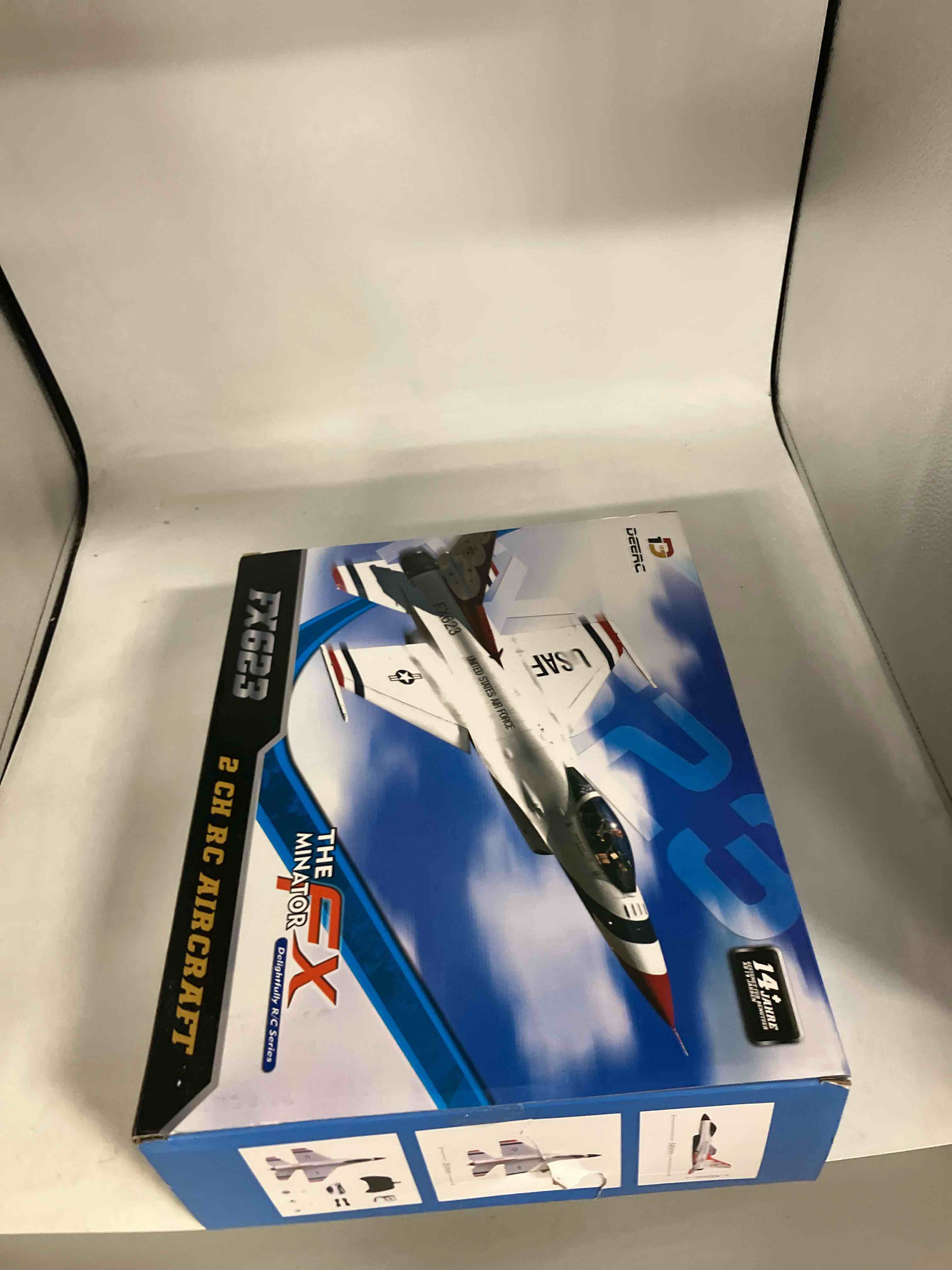https://s3.amazonaws.com/lotting-images-prod/phillipi/PPE1993119_1744976738121.jpeg