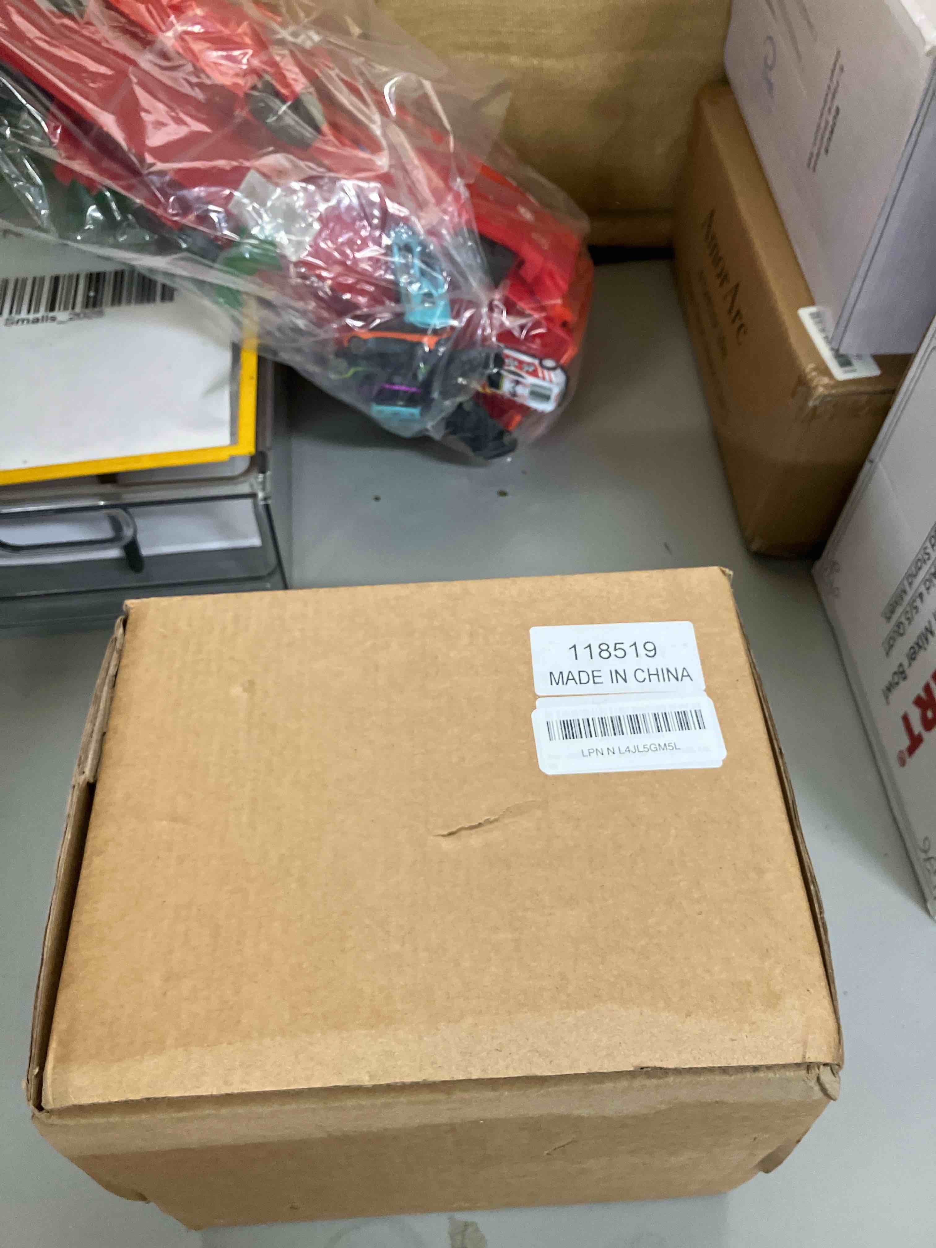 https://s3.amazonaws.com/lotting-images-prod/phillipi/PPE1993181_1744979080555.jpeg