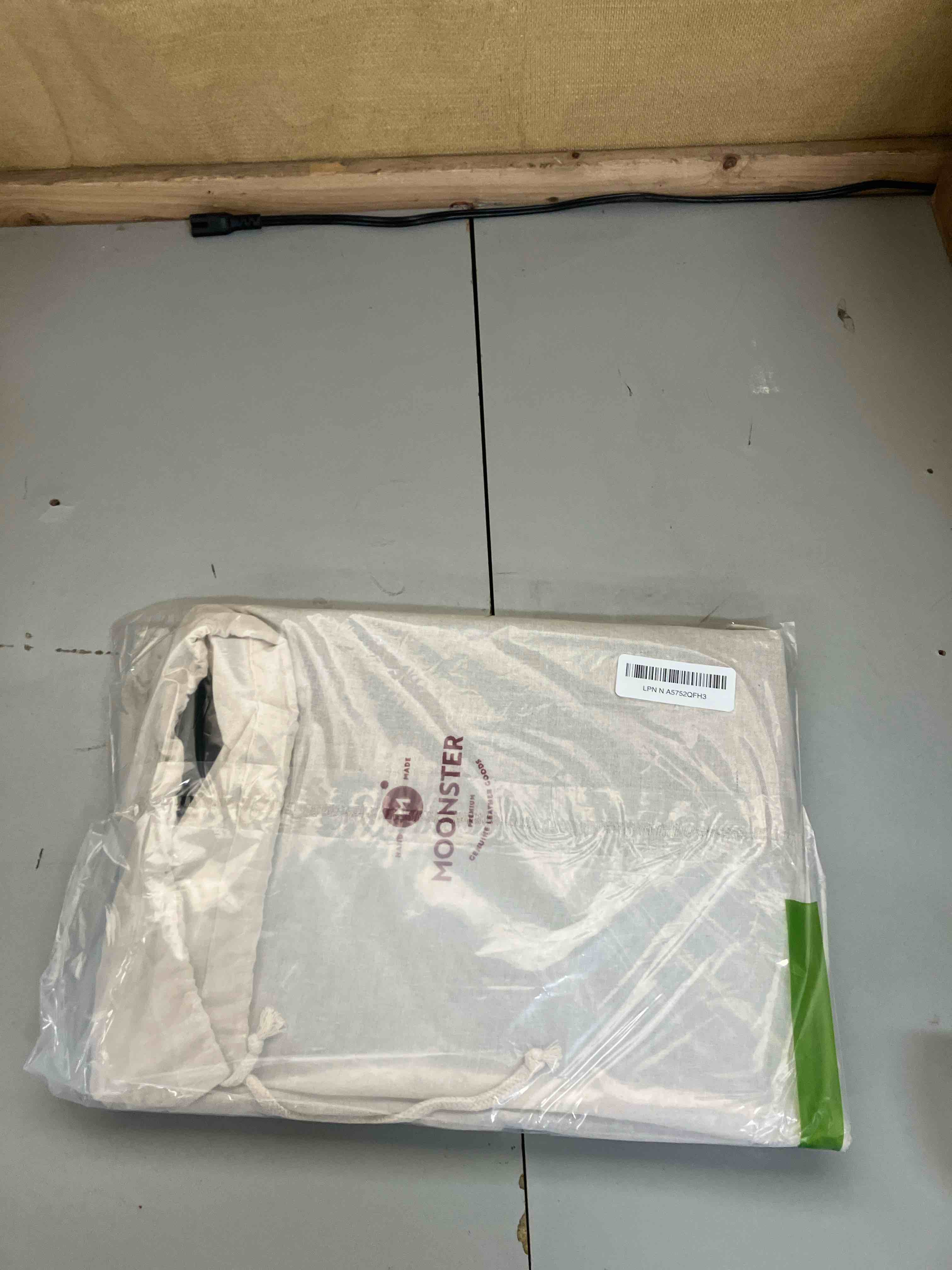 https://s3.amazonaws.com/lotting-images-prod/phillipi/PPE1993205_1744979732276.jpeg