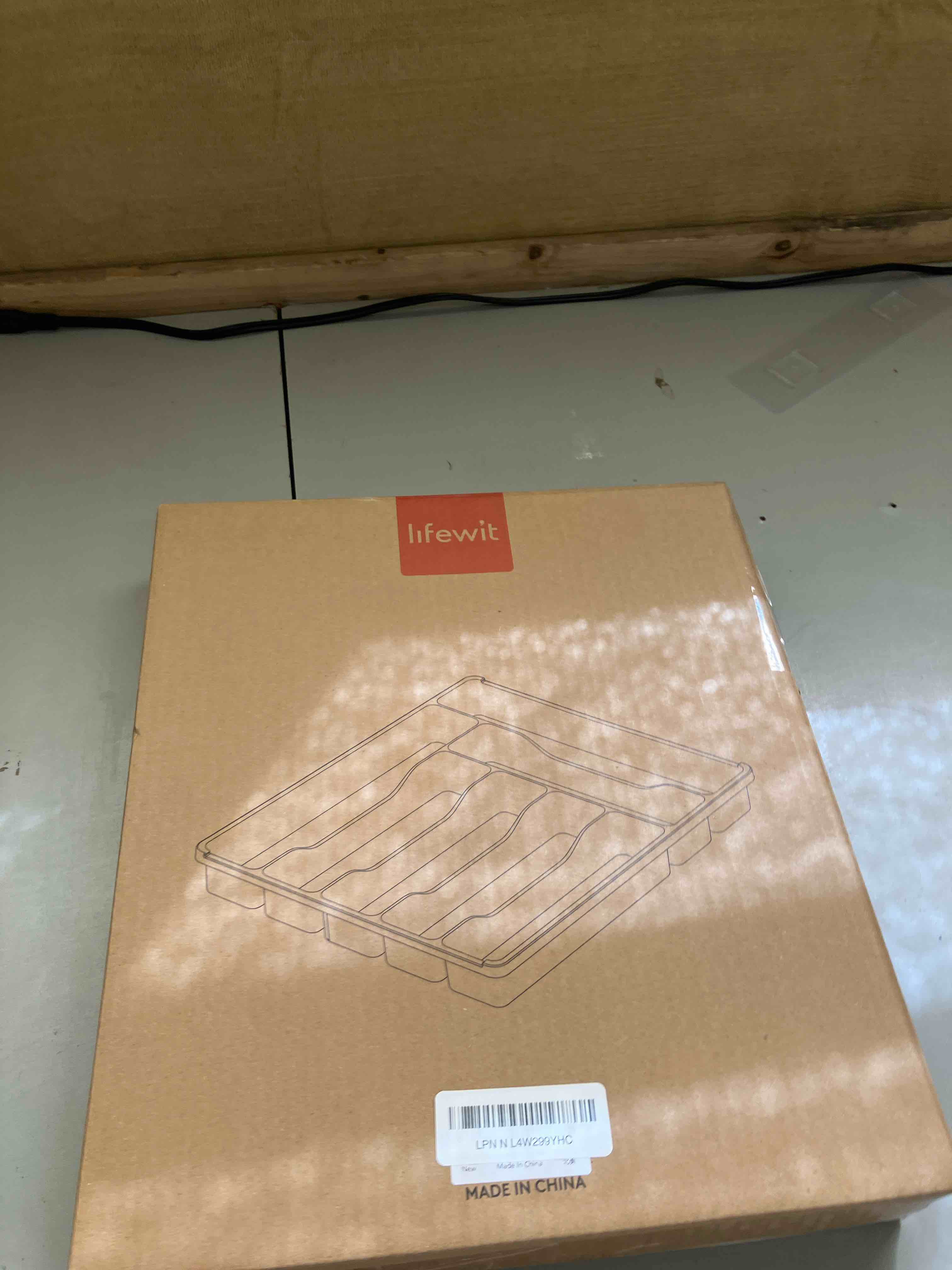 https://s3.amazonaws.com/lotting-images-prod/phillipi/PPE1993274_1745421098410.jpeg