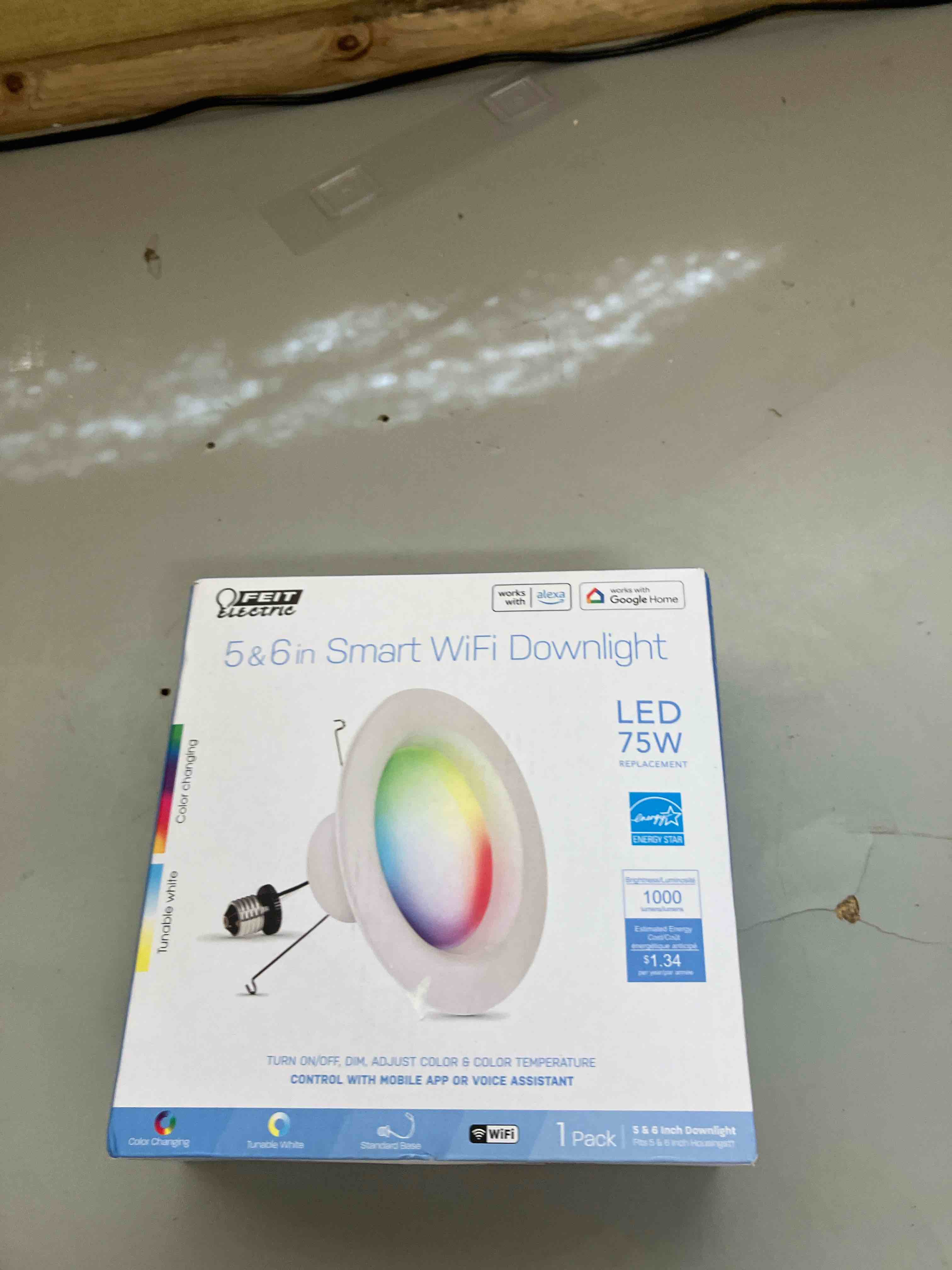 https://s3.amazonaws.com/lotting-images-prod/phillipi/PPE1993379_1745425398093.jpeg