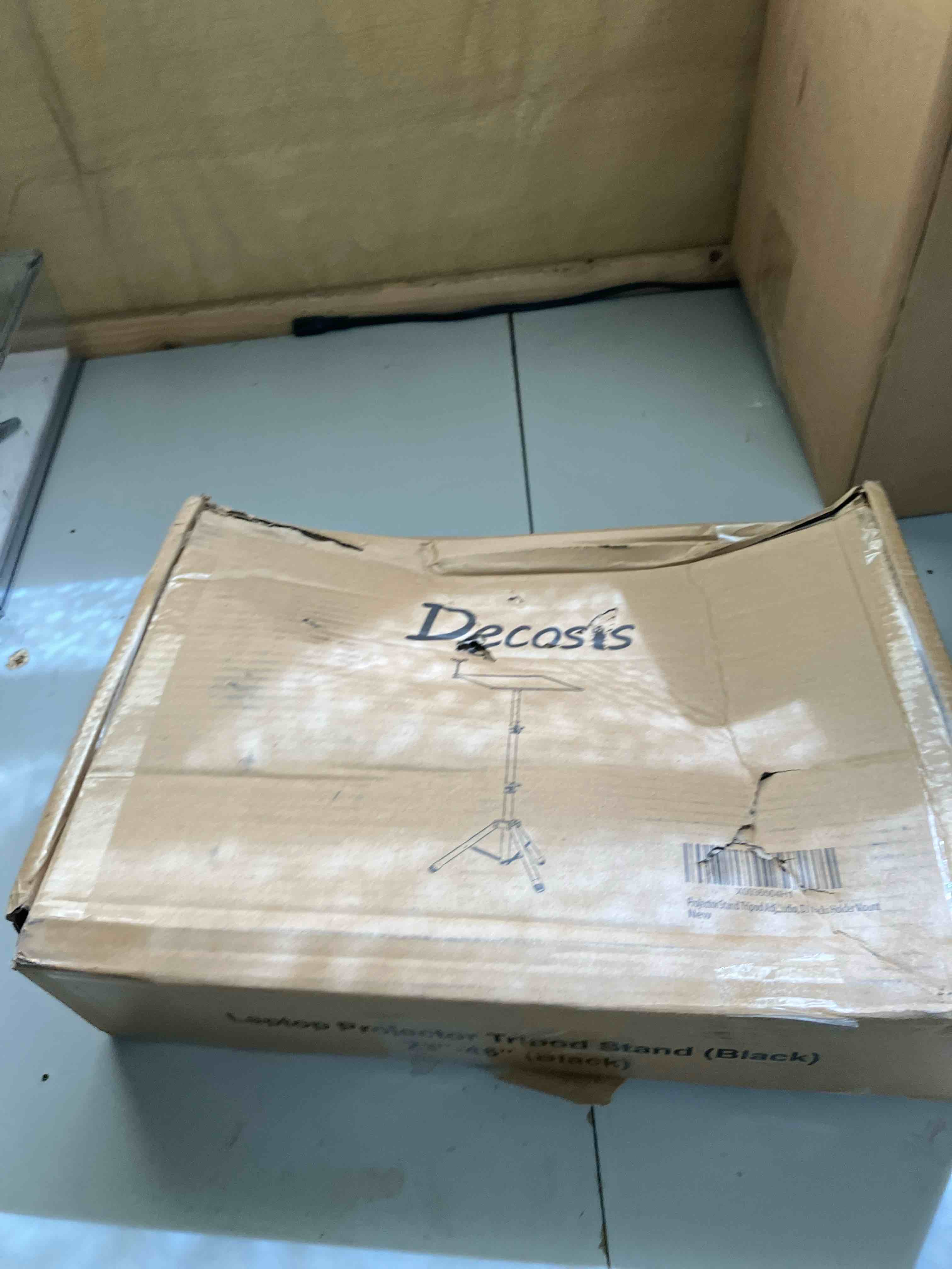 https://s3.amazonaws.com/lotting-images-prod/phillipi/PPE1993547_1745854307448.jpeg
