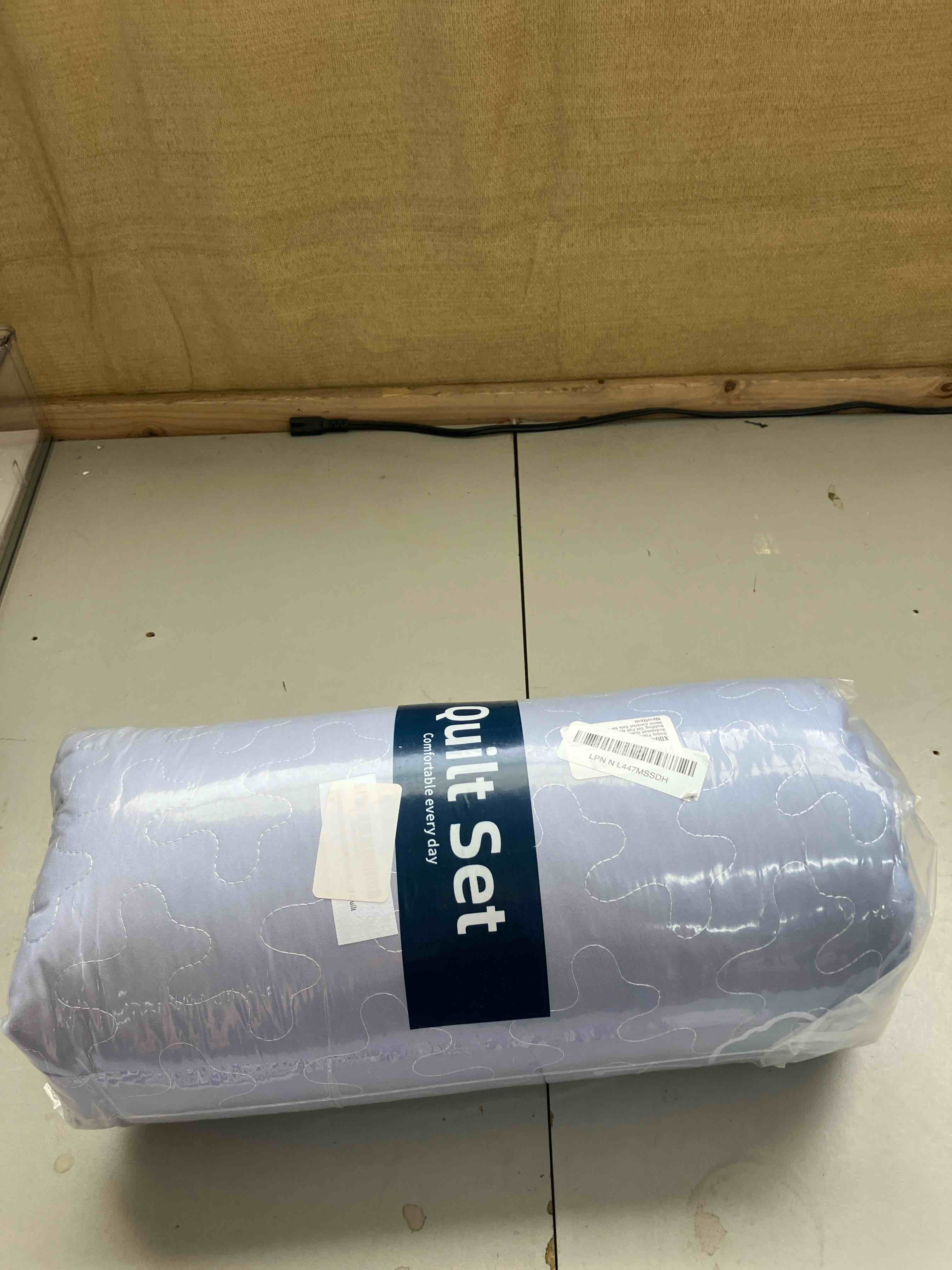 https://s3.amazonaws.com/lotting-images-prod/phillipi/PPE1993938_1746020773530.jpeg
