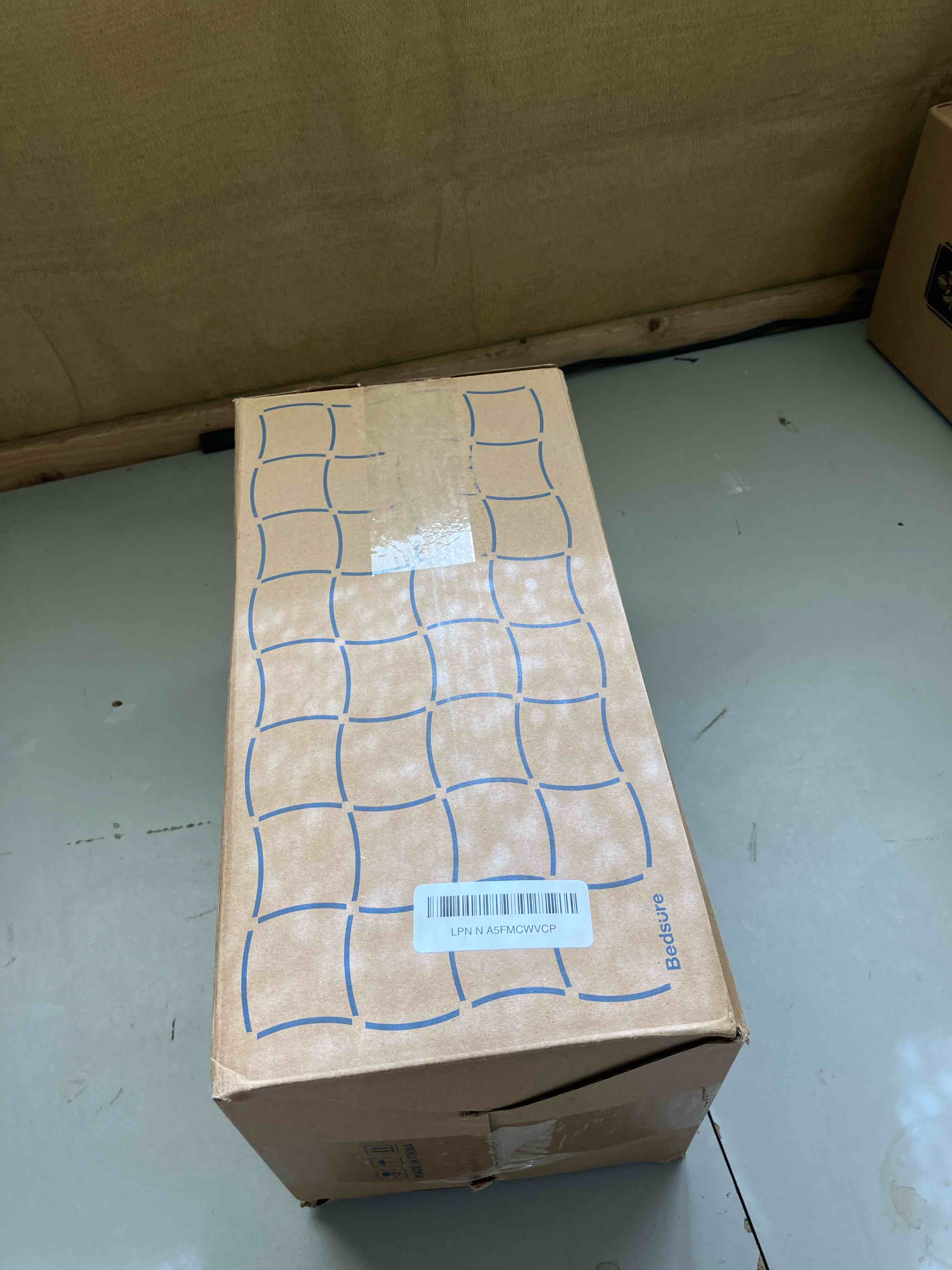 https://s3.amazonaws.com/lotting-images-prod/phillipi/PPE1993982_1746022898724.jpeg
