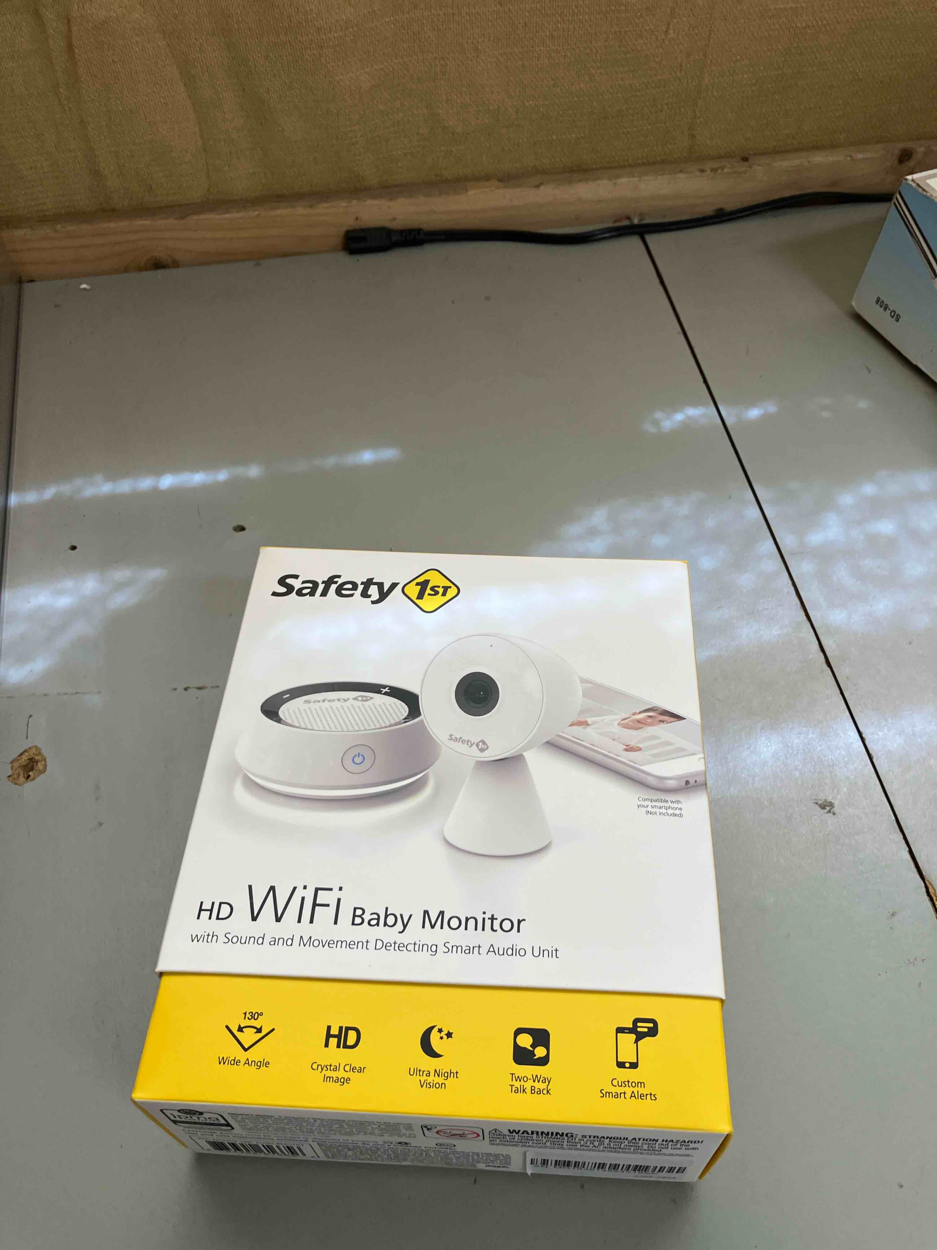 https://s3.amazonaws.com/lotting-images-prod/phillipi/PPE1994105_1746029071302.jpeg