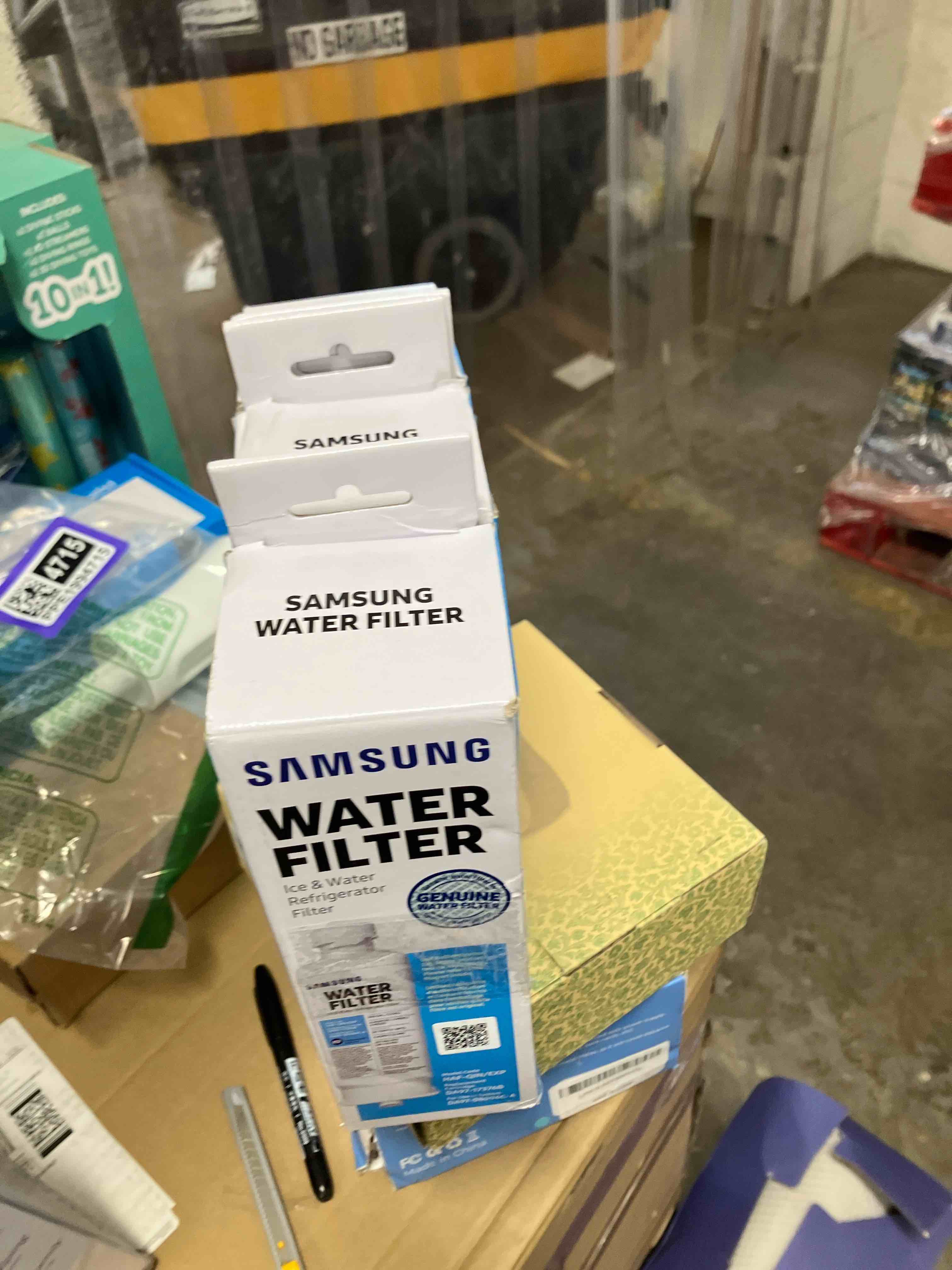 https://s3.amazonaws.com/lotting-images-prod/phillipi/PPE1994719_1746547574493.jpeg