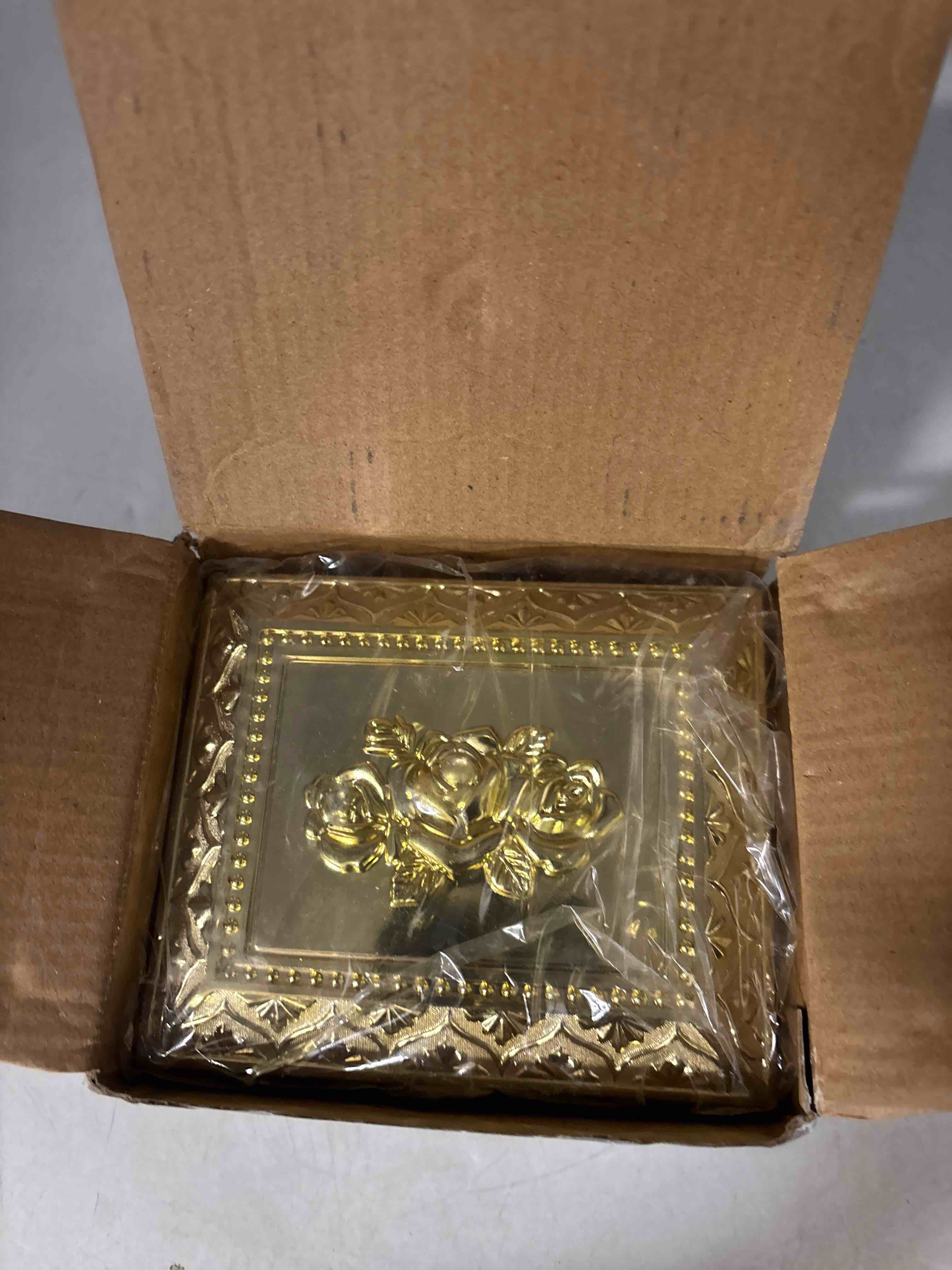 https://s3.amazonaws.com/lotting-images-prod/phillipi/PPE1995028_1746557650374.jpeg