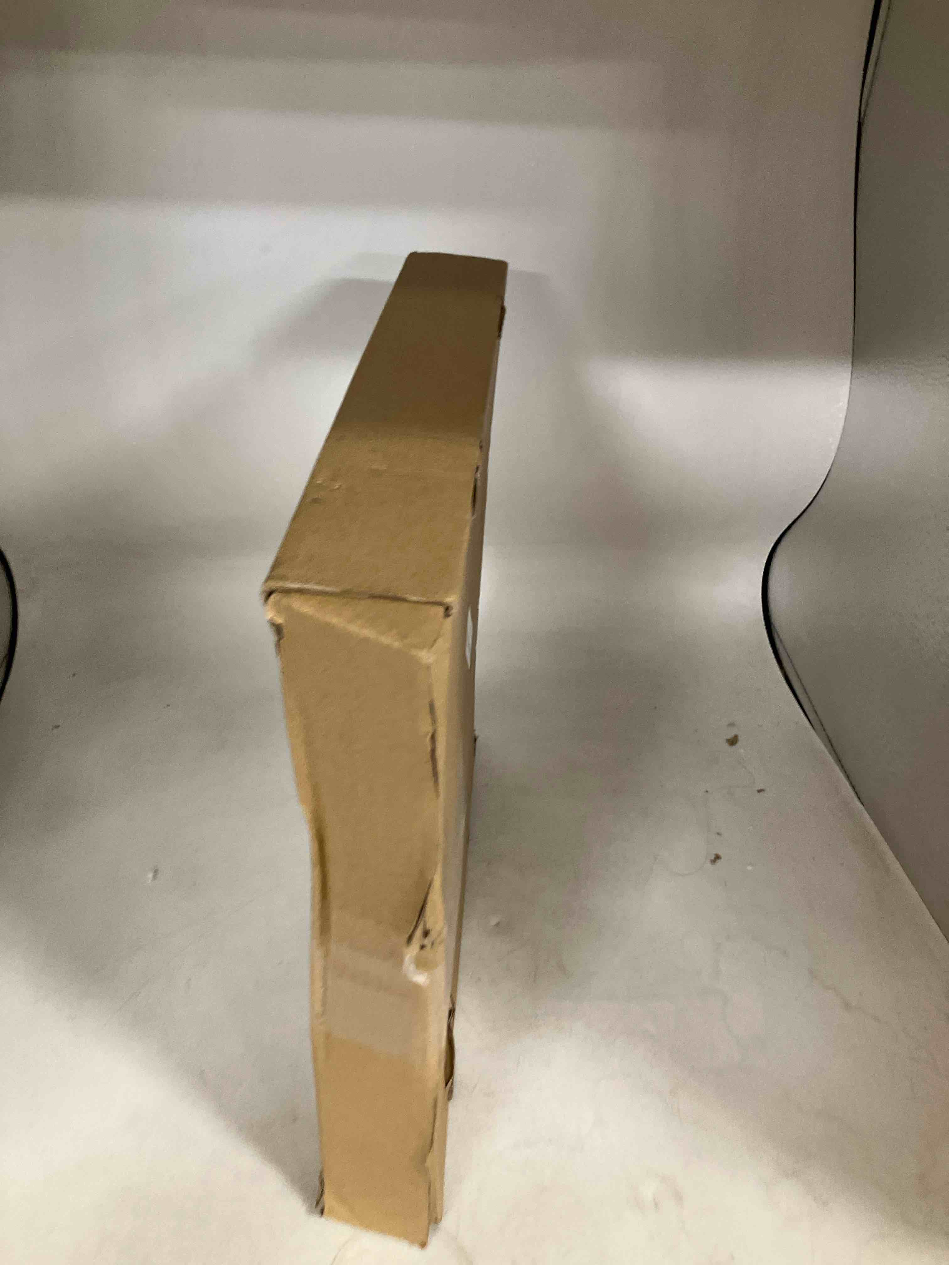 https://s3.amazonaws.com/lotting-images-prod/phillipi/PPE1995140_1746563449679.jpeg