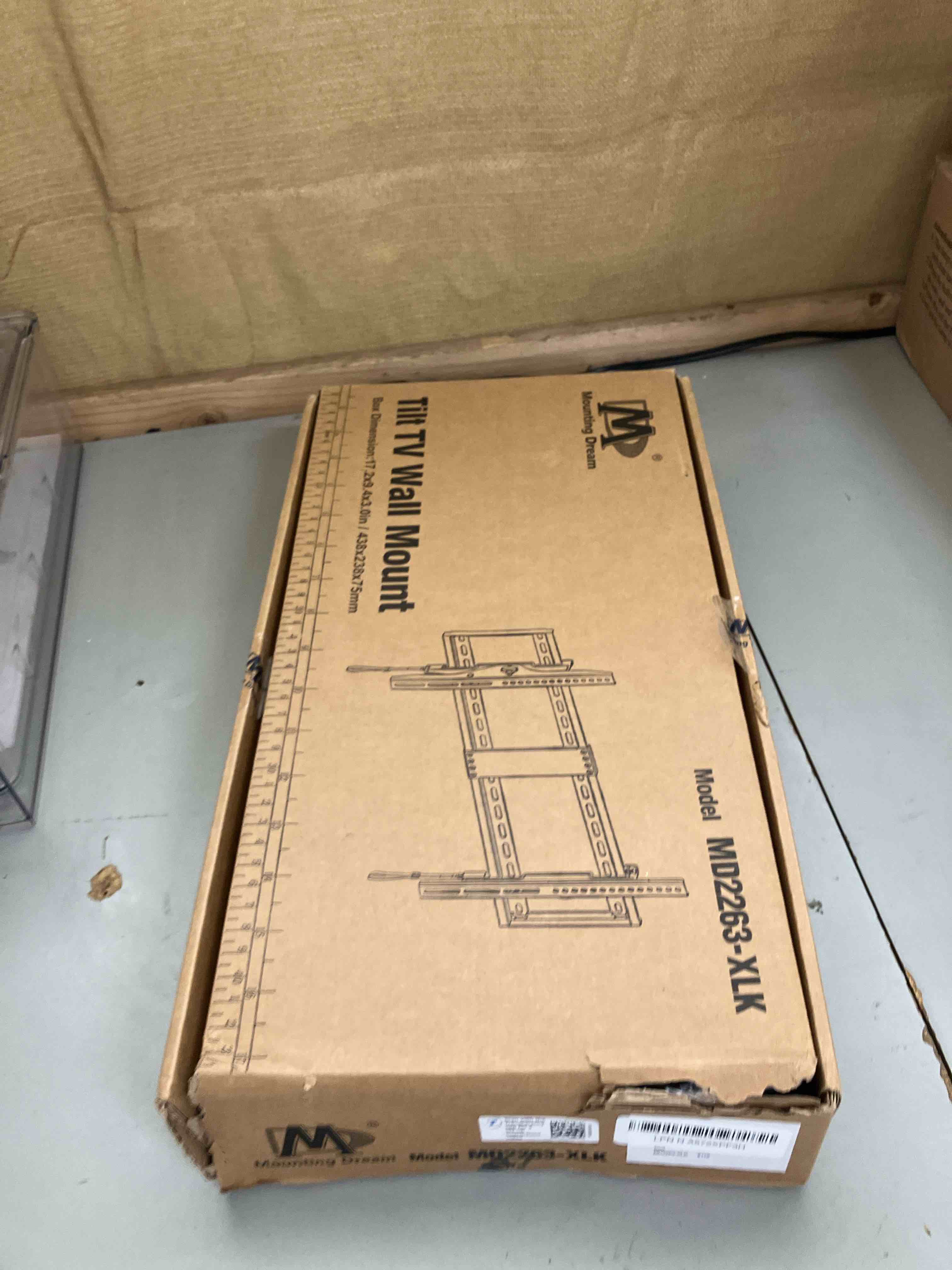 https://s3.amazonaws.com/lotting-images-prod/phillipi/PPE1995304_1746643156011.jpeg