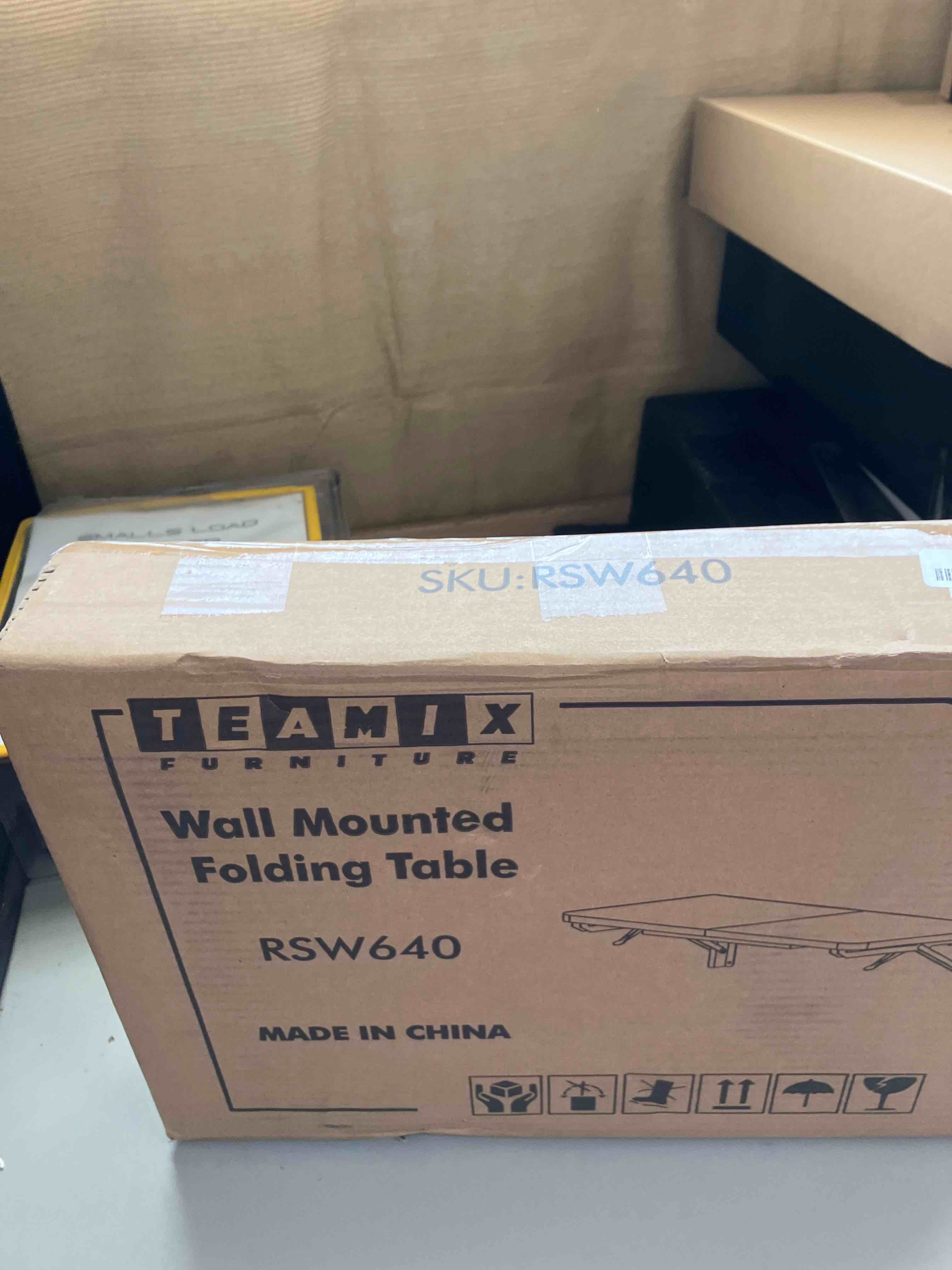 https://s3.amazonaws.com/lotting-images-prod/phillipi/PPE1995393_1746707598679.jpeg