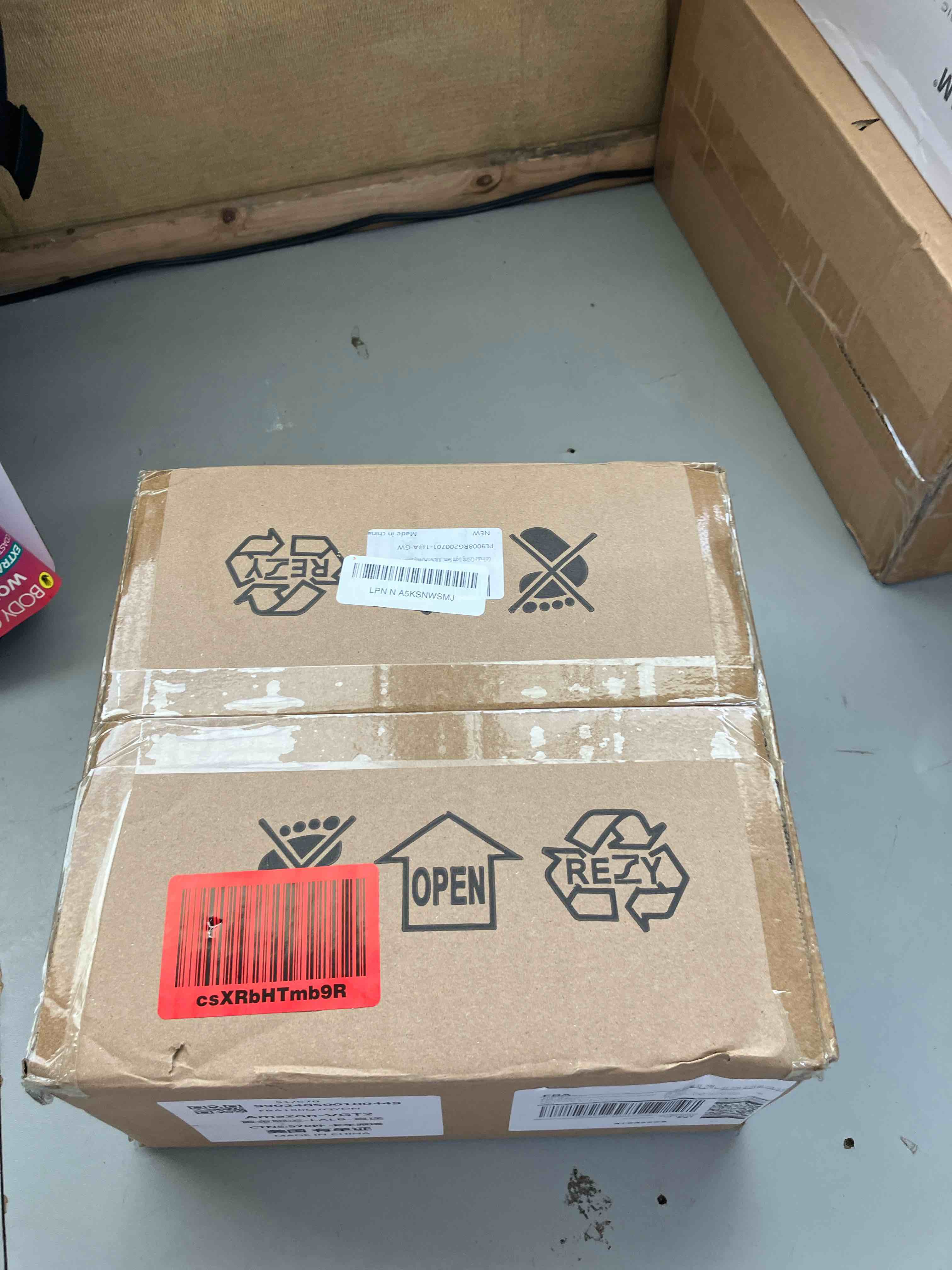 https://s3.amazonaws.com/lotting-images-prod/phillipi/PPE1995435_1746709263027.jpeg
