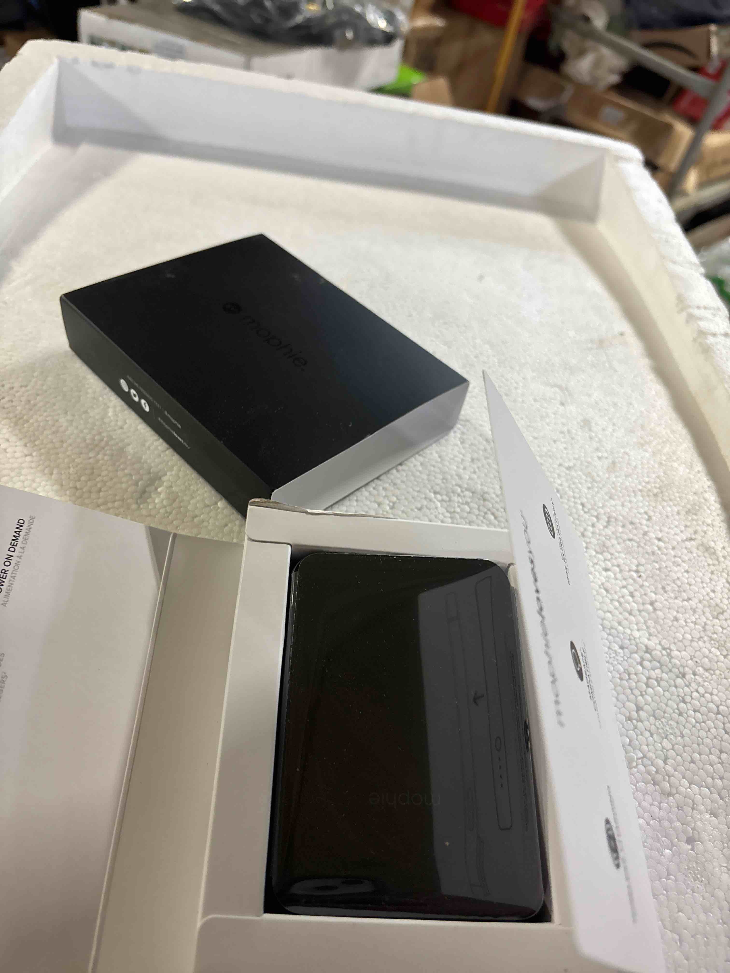 https://s3.amazonaws.com/lotting-images-prod/phillipi/PPE1996098_1741891015174.jpeg