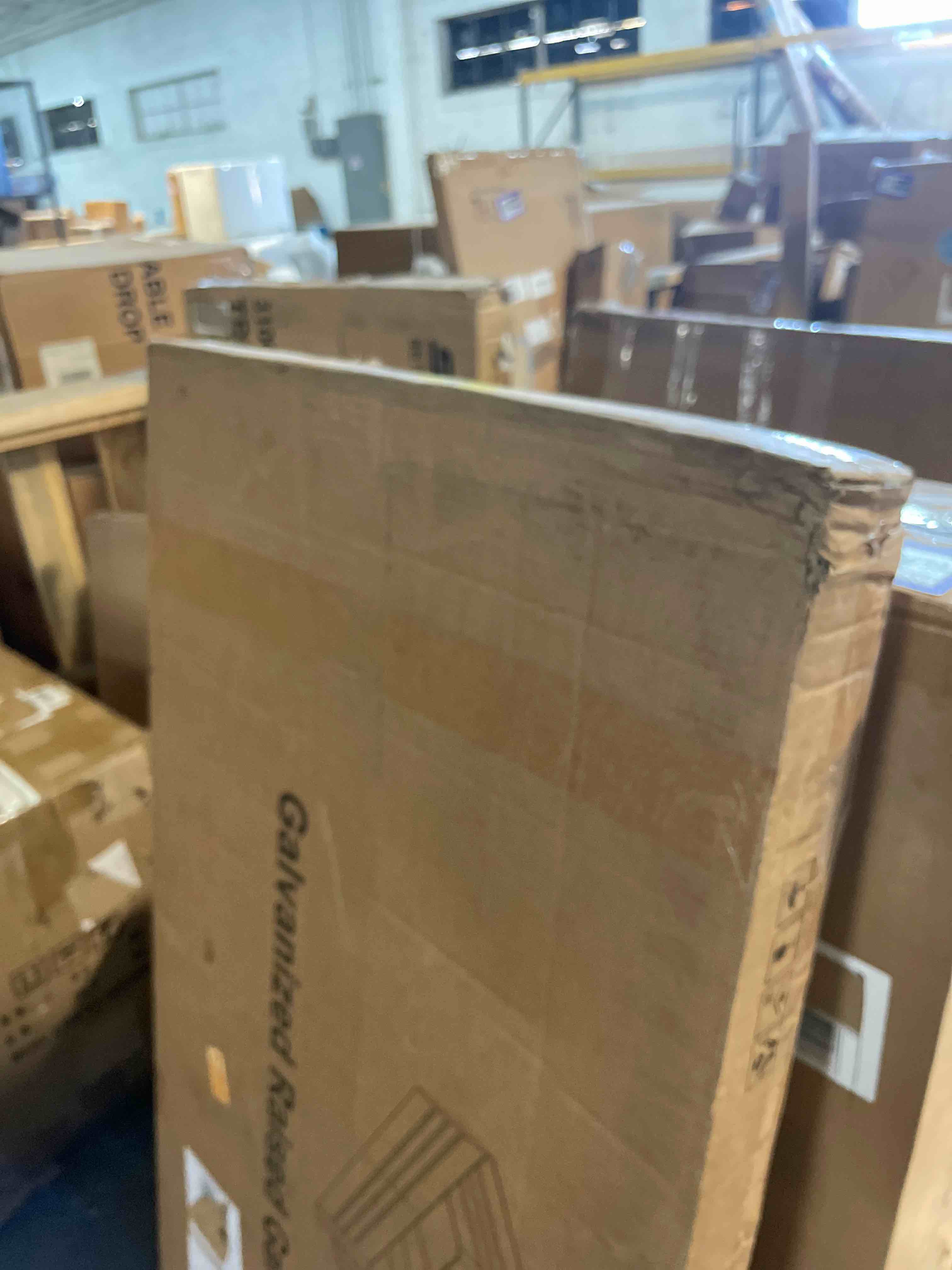 https://s3.amazonaws.com/lotting-images-prod/phillipi/PPE1996556_1742305336636.jpeg