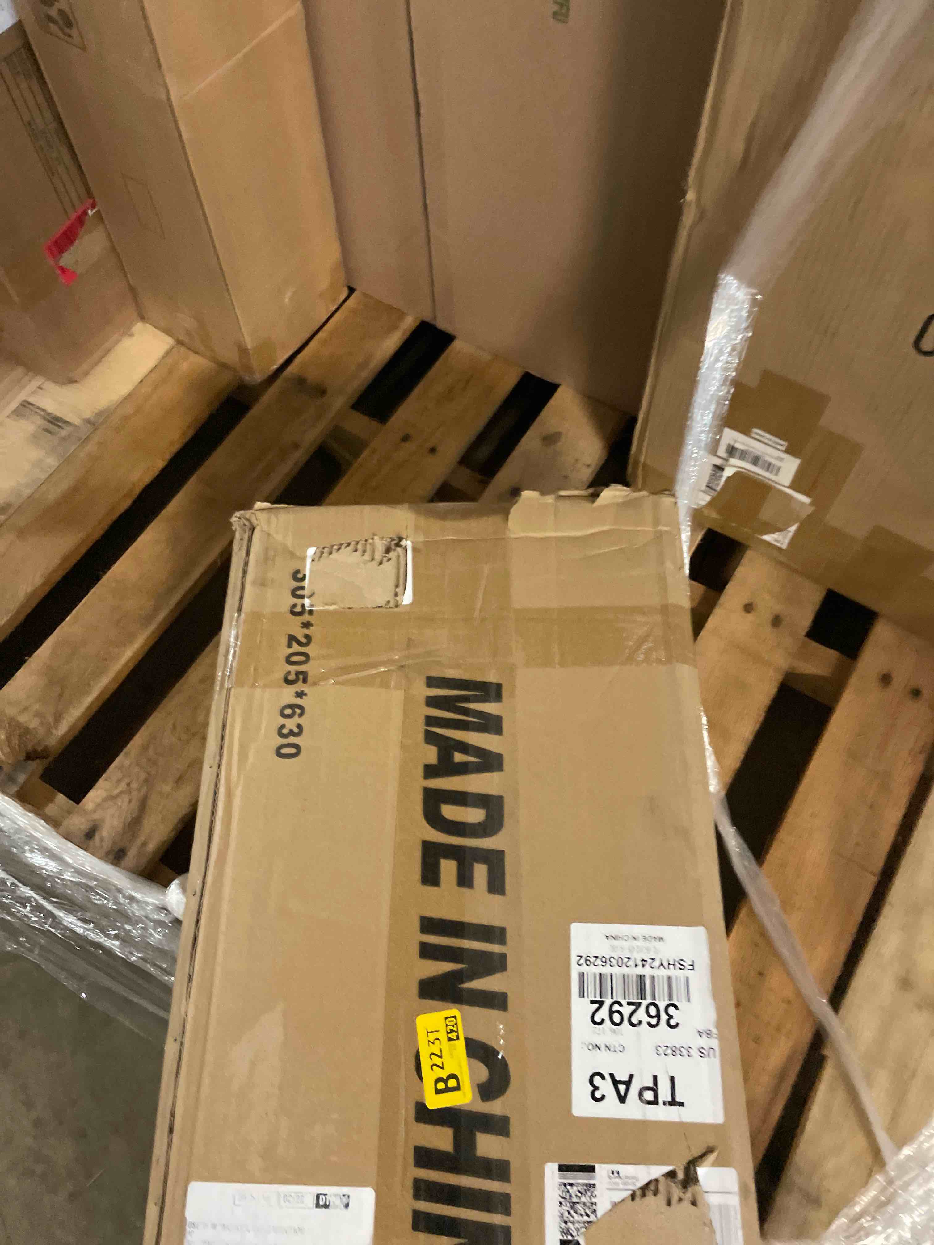 https://s3.amazonaws.com/lotting-images-prod/phillipi/PPE1996562_1742303352473.jpeg