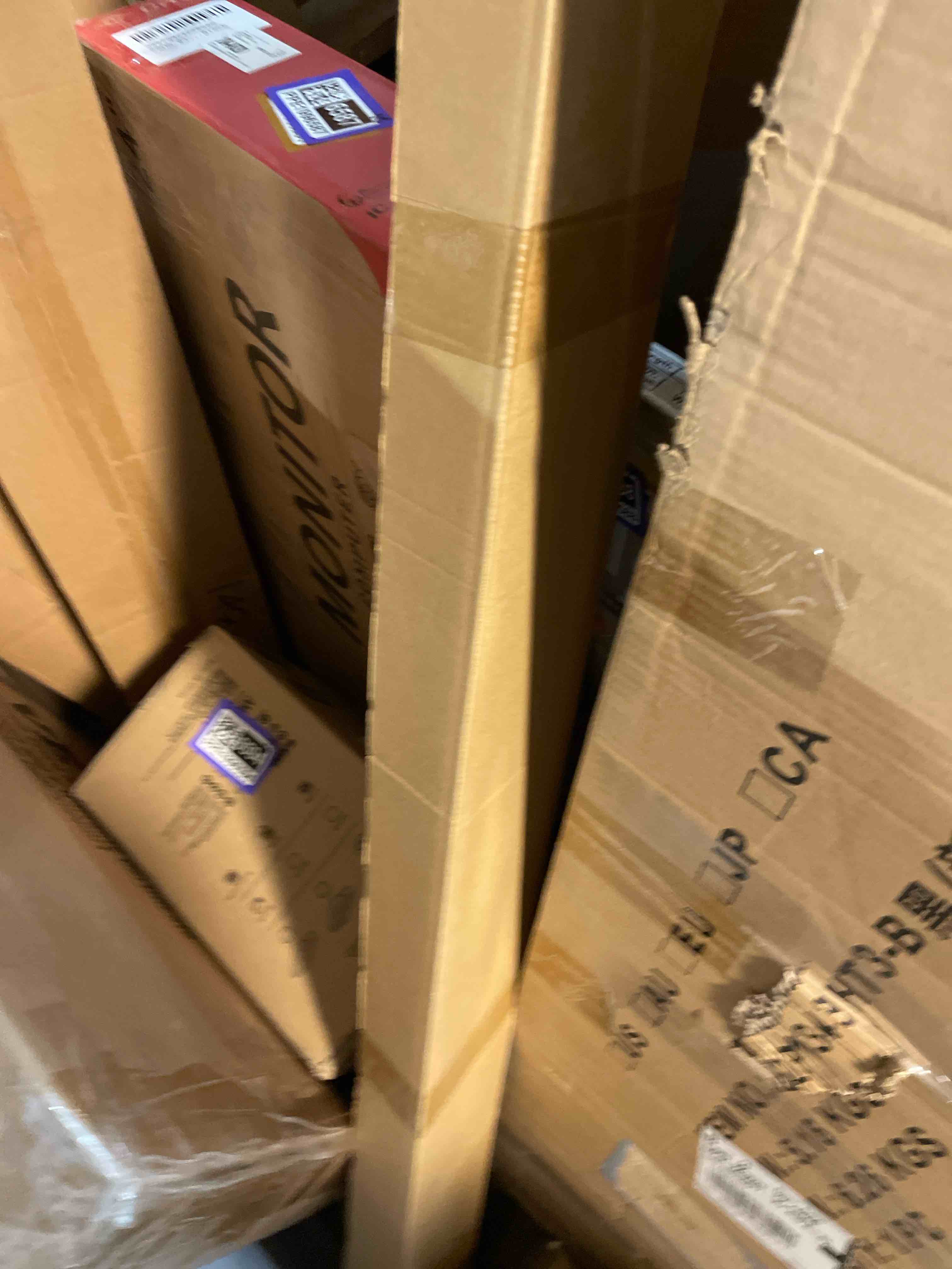 https://s3.amazonaws.com/lotting-images-prod/phillipi/PPE1996570_1742302584330.jpeg
