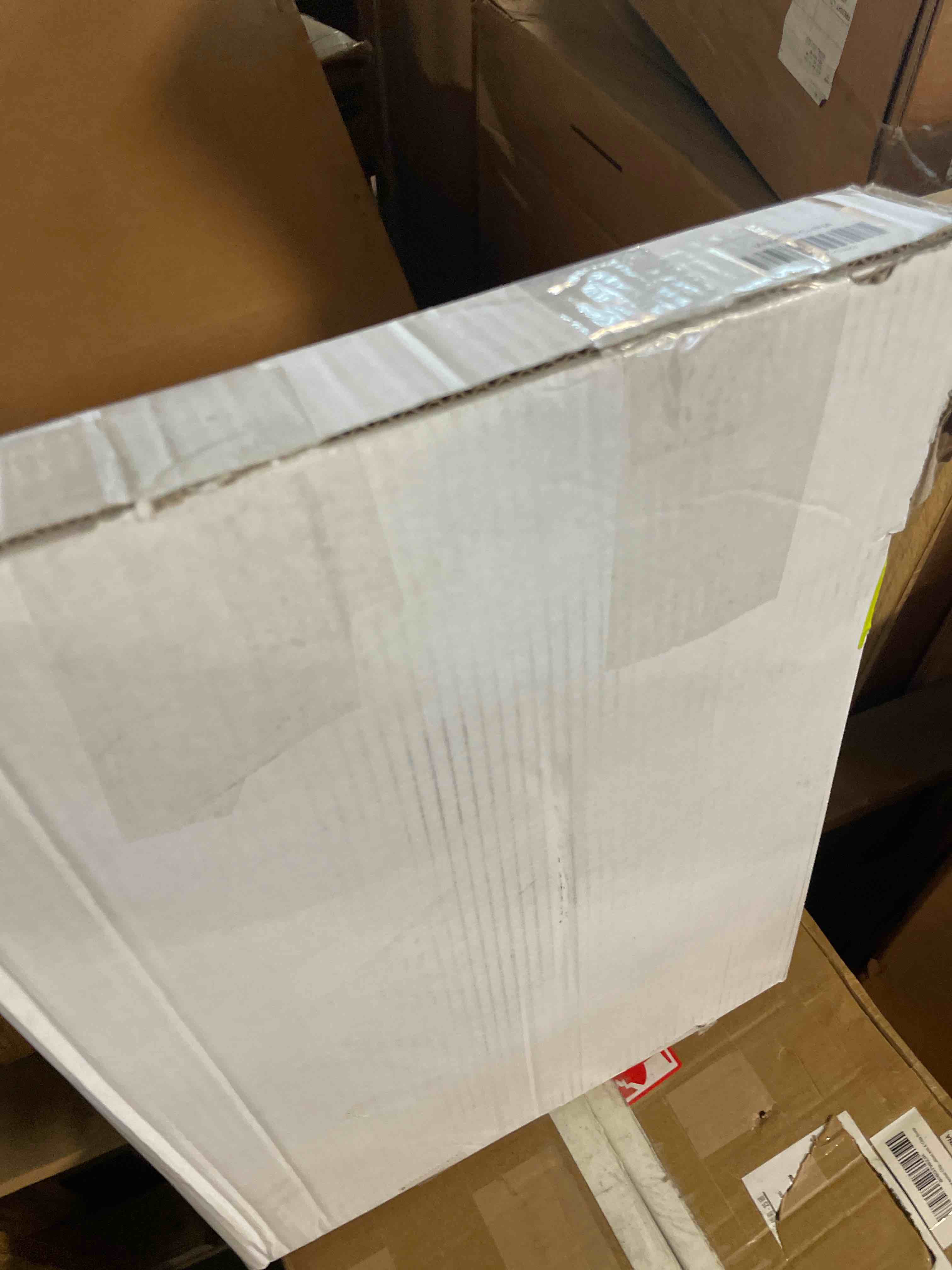 https://s3.amazonaws.com/lotting-images-prod/phillipi/PPE1996751_1742305693366.jpeg