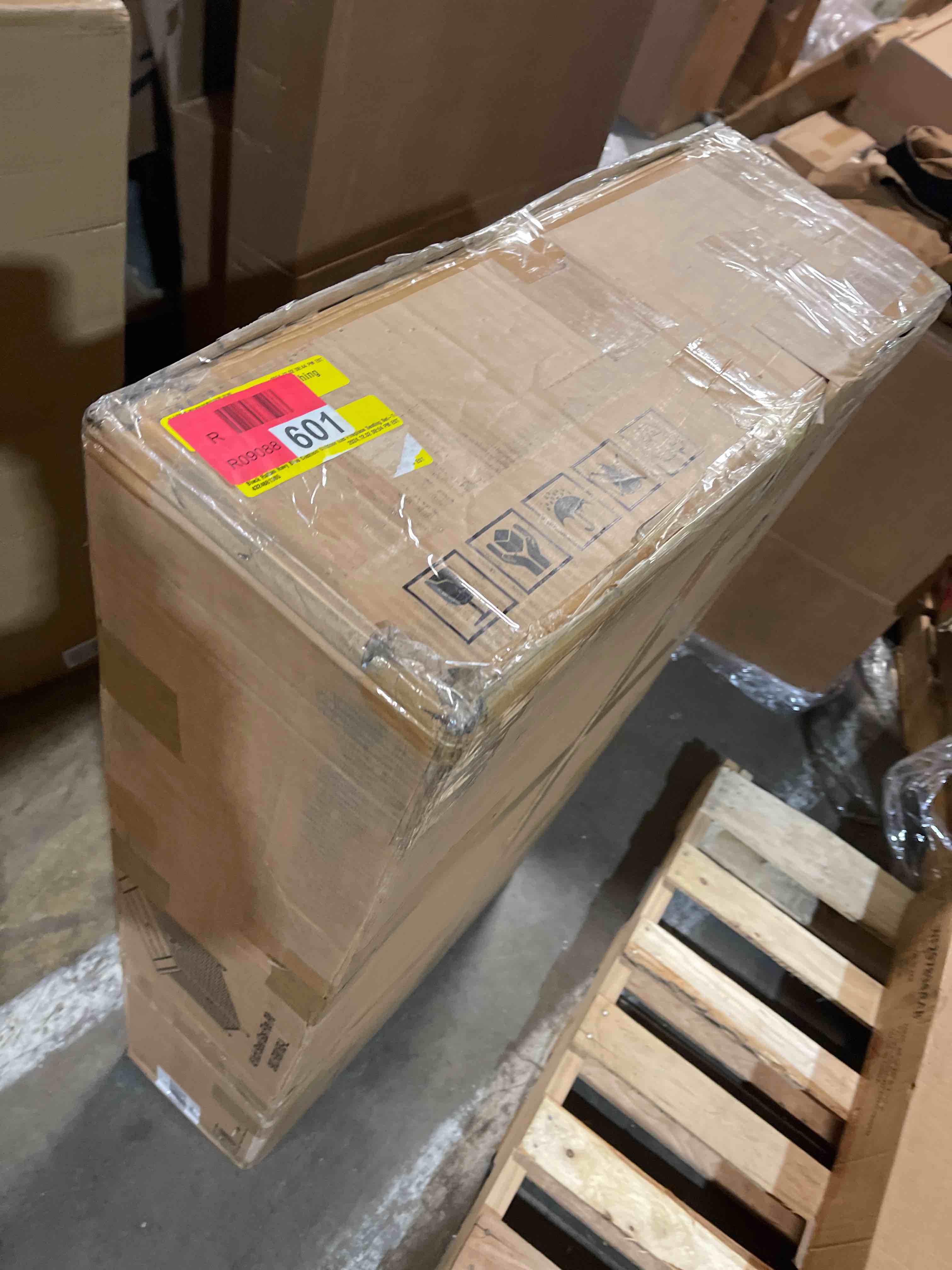 https://s3.amazonaws.com/lotting-images-prod/phillipi/PPE1996911_1742567487428.jpeg