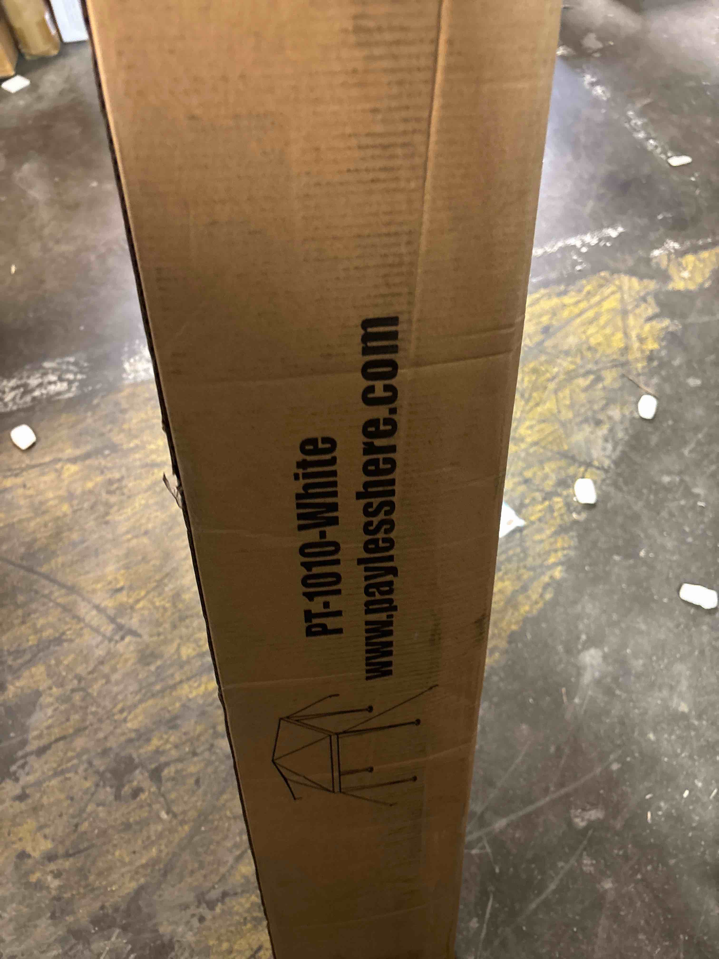 https://s3.amazonaws.com/lotting-images-prod/phillipi/PPE1997061_1742582477278.jpeg