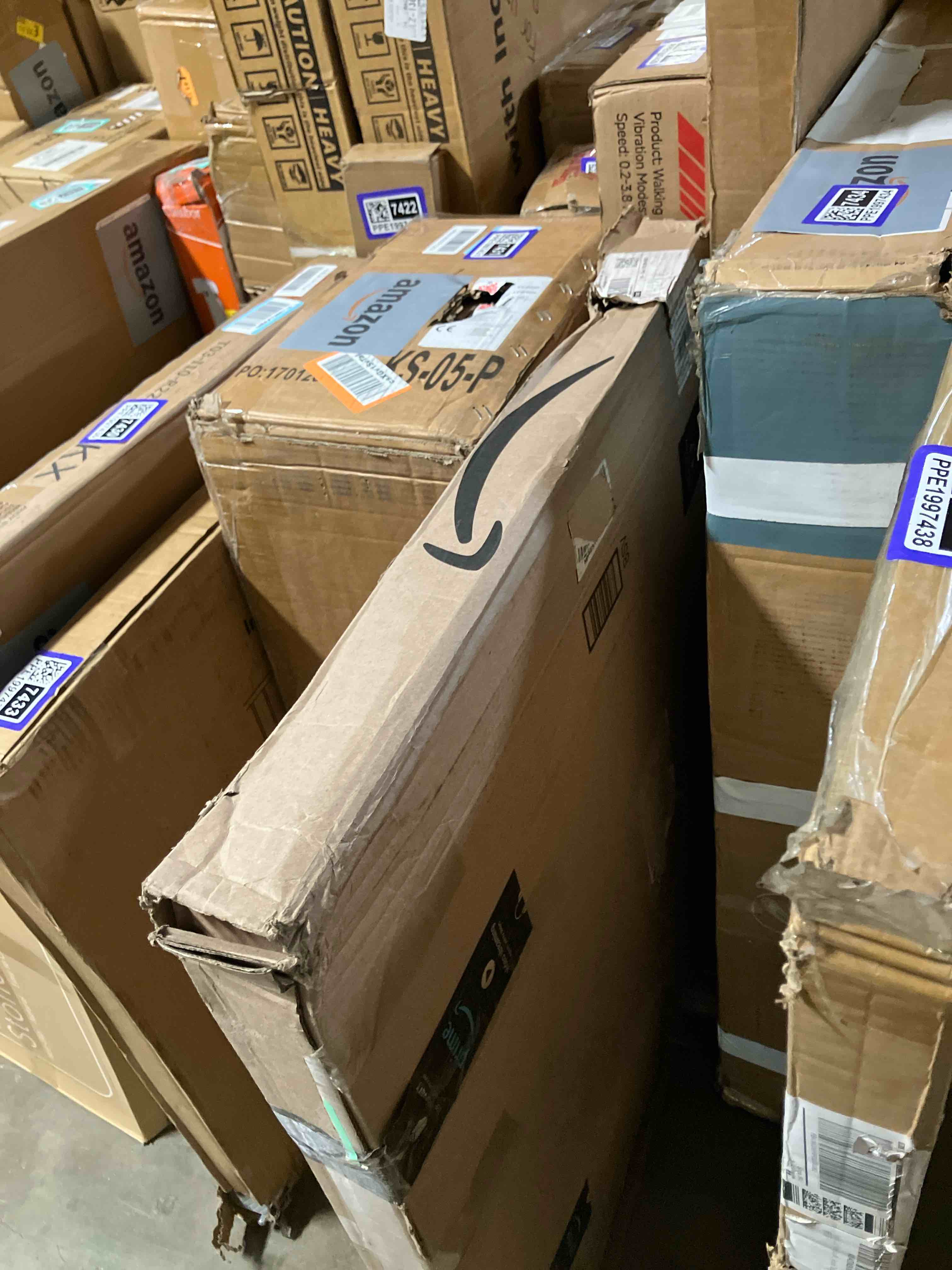 https://s3.amazonaws.com/lotting-images-prod/phillipi/PPE1997443_1742588979458.jpeg