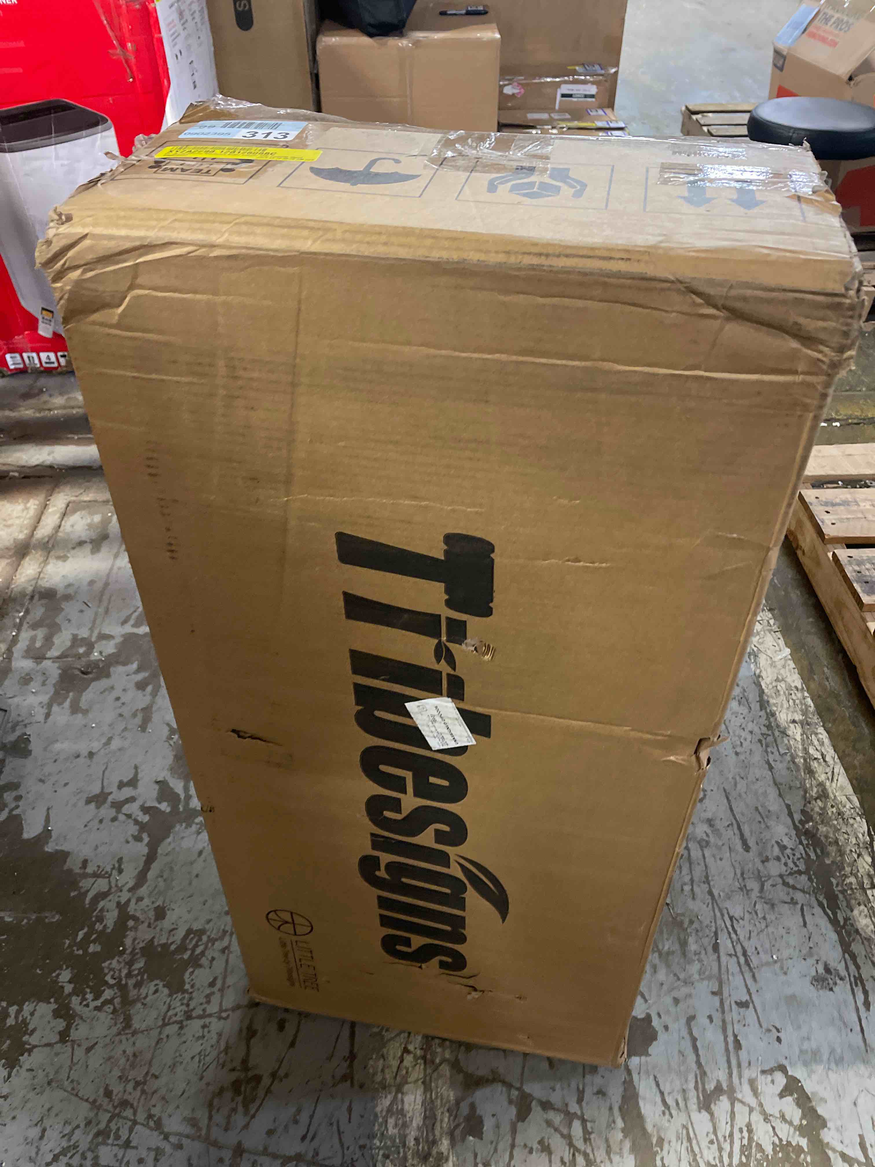 https://s3.amazonaws.com/lotting-images-prod/phillipi/PPE1997684_1745422470478.jpeg