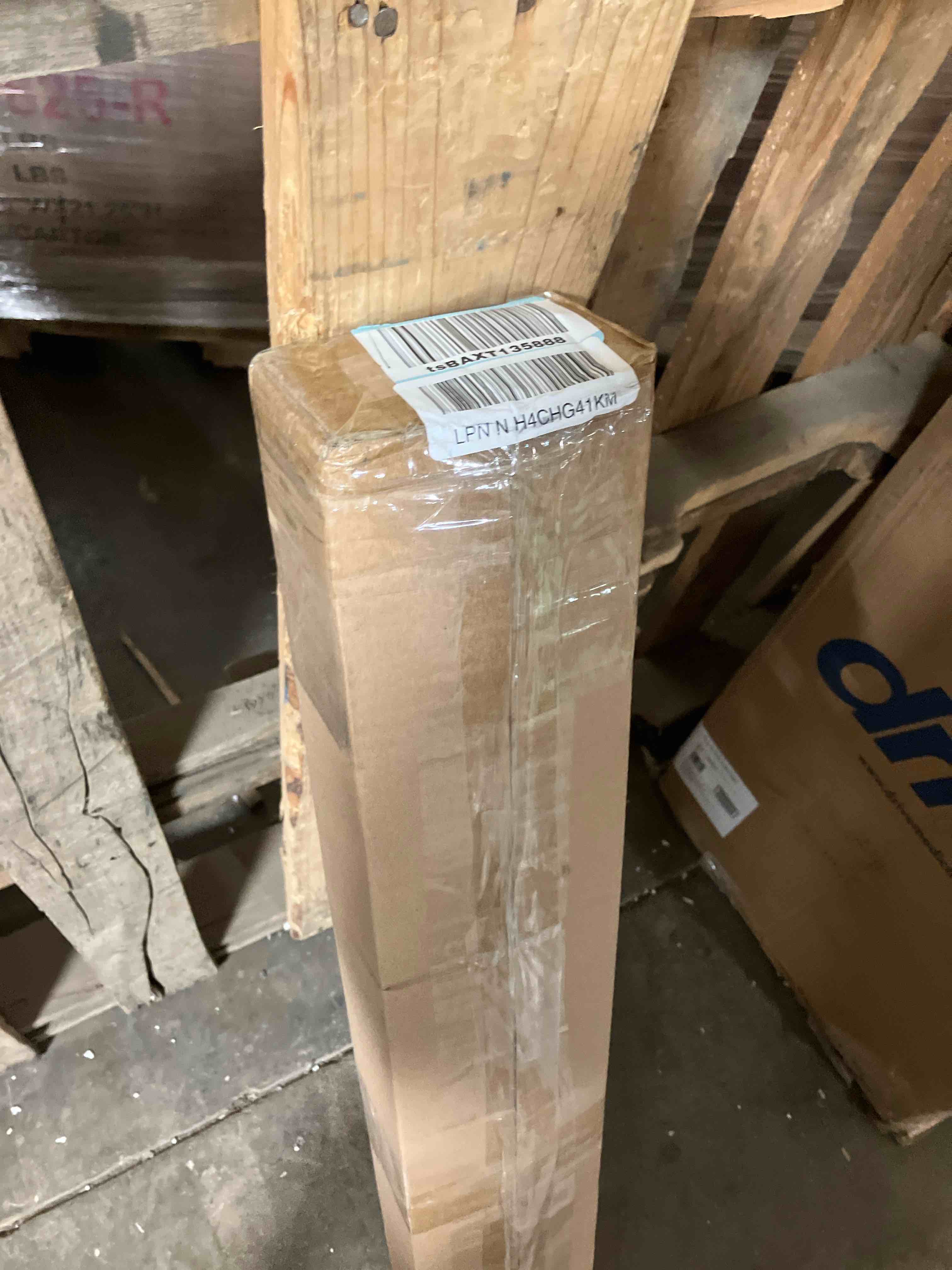 https://s3.amazonaws.com/lotting-images-prod/phillipi/PPE1997998_1742940508968.jpeg