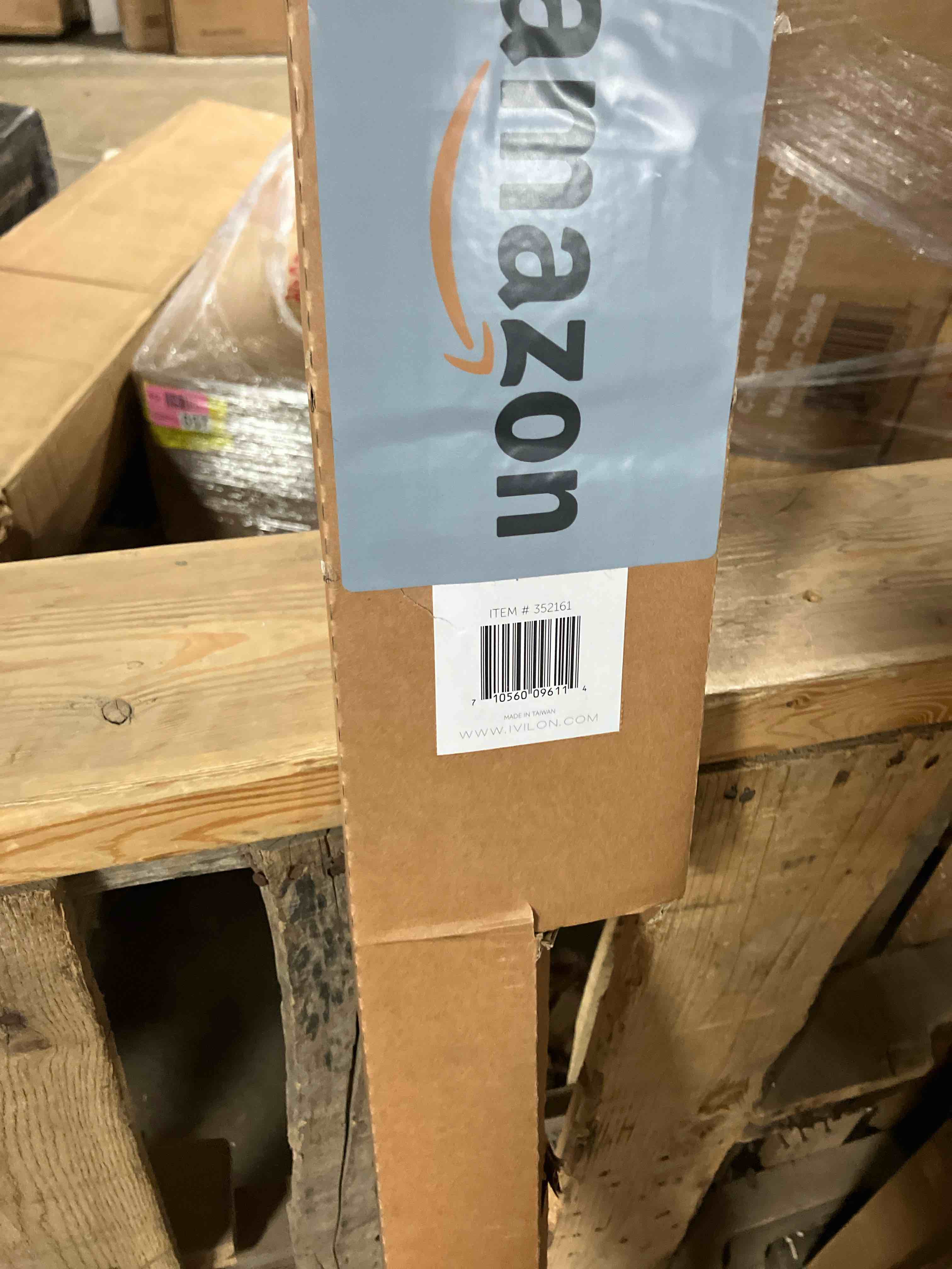 https://s3.amazonaws.com/lotting-images-prod/phillipi/PPE1998001_1742940917745.jpeg