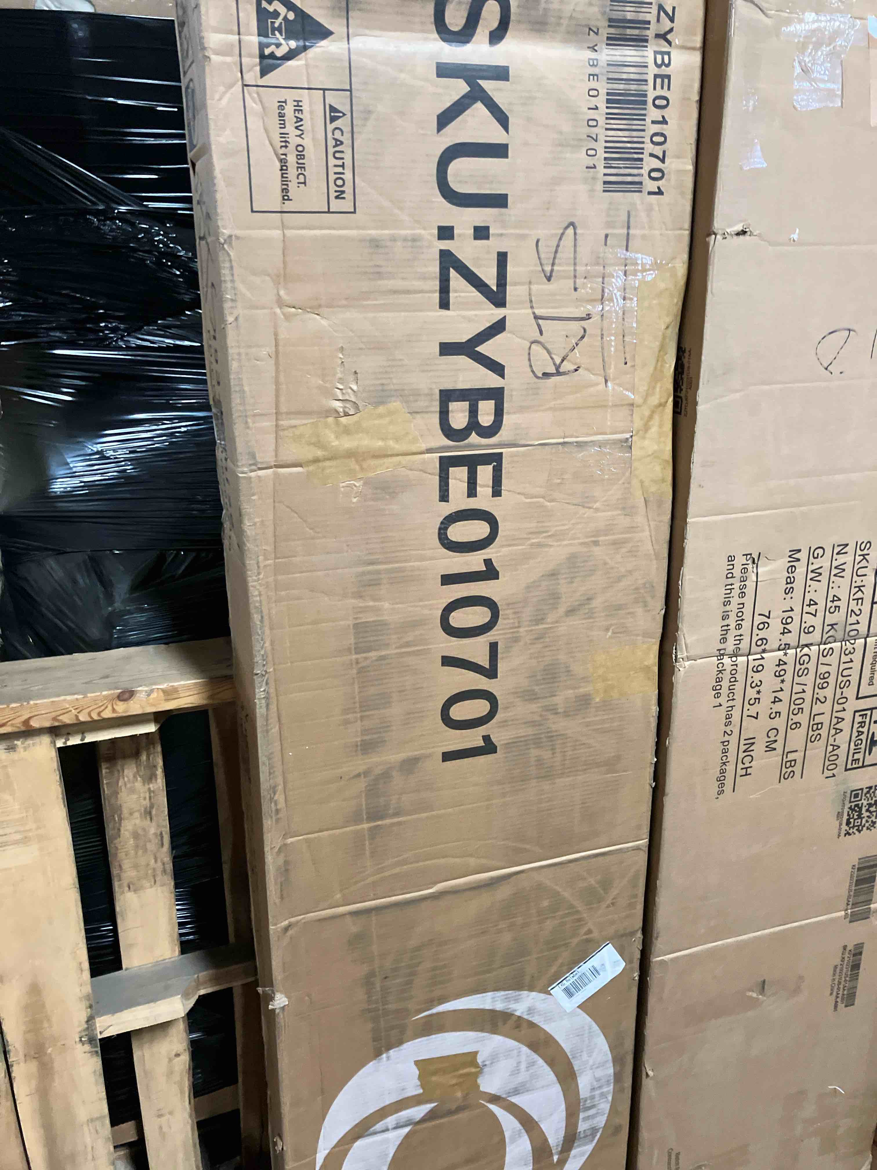 https://s3.amazonaws.com/lotting-images-prod/phillipi/PPE1998057_1743016994924.jpeg