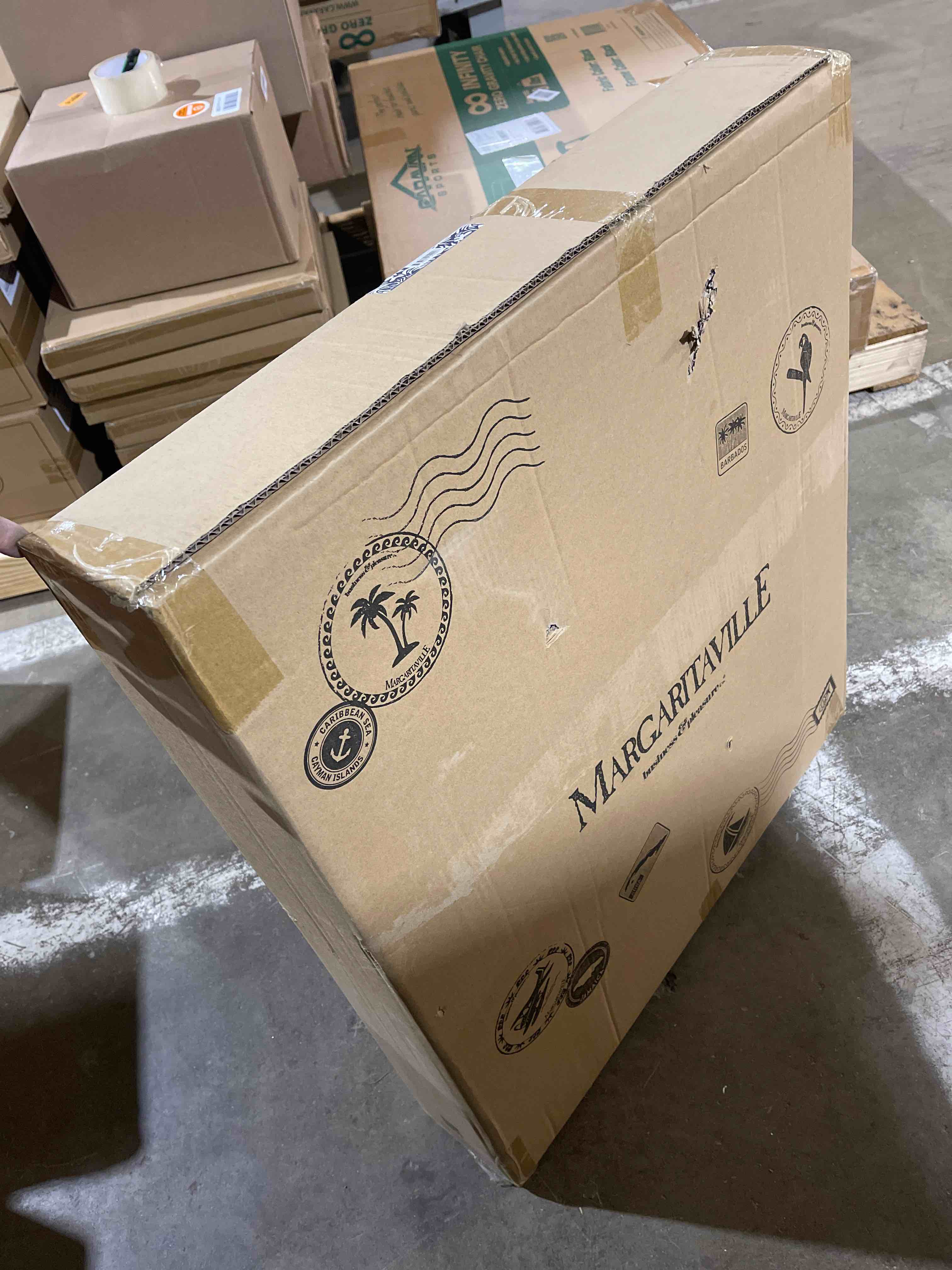 https://s3.amazonaws.com/lotting-images-prod/phillipi/PPE1998611_1743432180132.jpeg