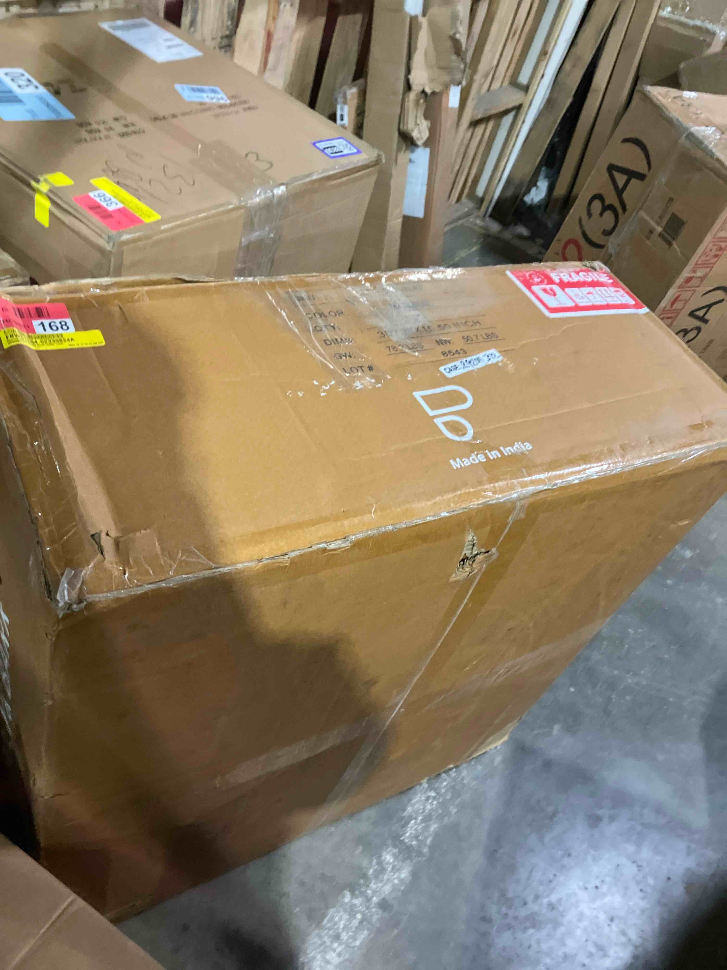 https://s3.amazonaws.com/lotting-images-prod/phillipi/PPE1998831_1743525284504.jpeg