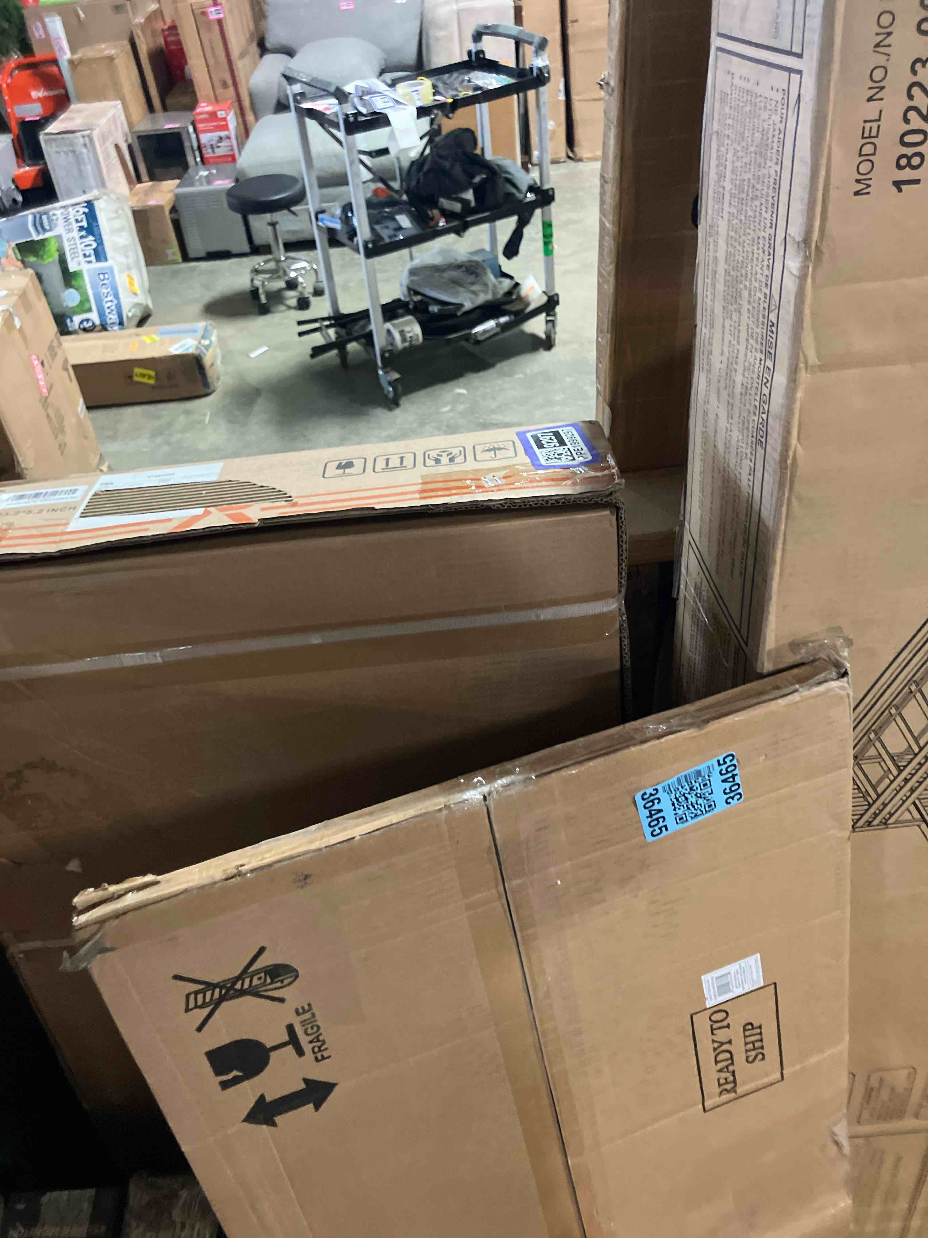 https://s3.amazonaws.com/lotting-images-prod/phillipi/PPE1999271_1741098345386.jpeg