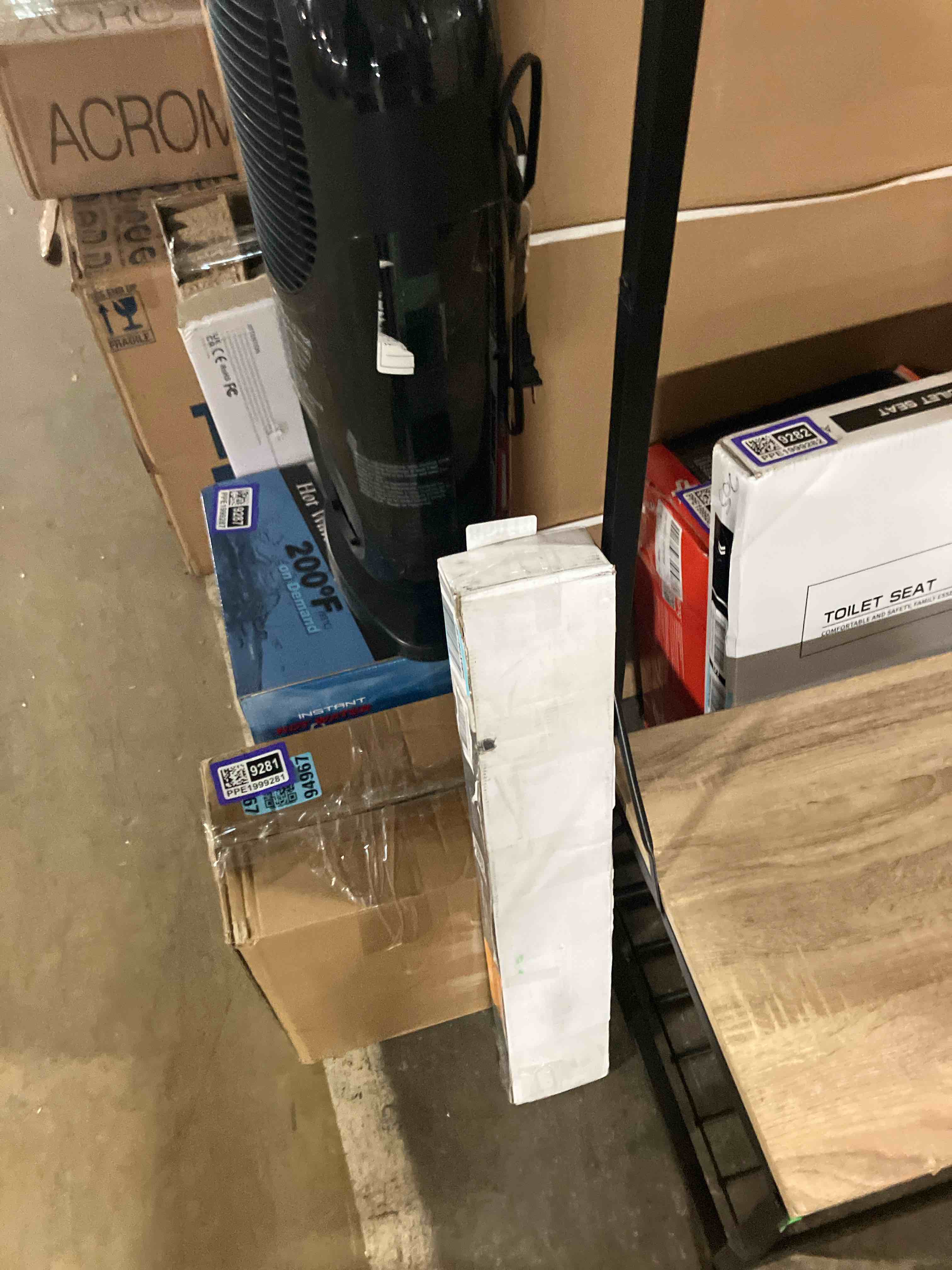 https://s3.amazonaws.com/lotting-images-prod/phillipi/PPE1999279_1741097199545.jpeg
