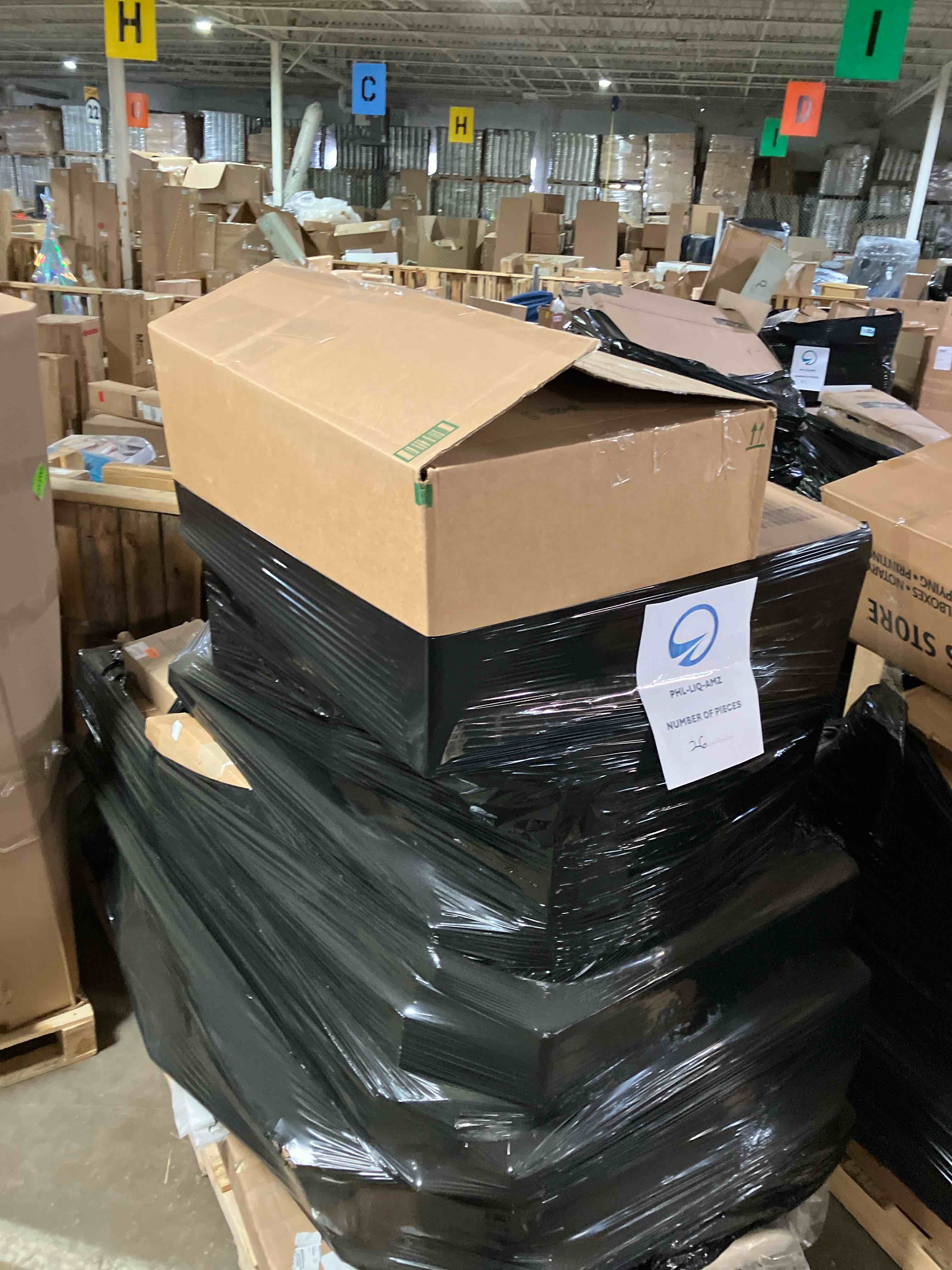 https://s3.amazonaws.com/lotting-images-prod/phillipi/PPE1999787_1742501007867.jpeg