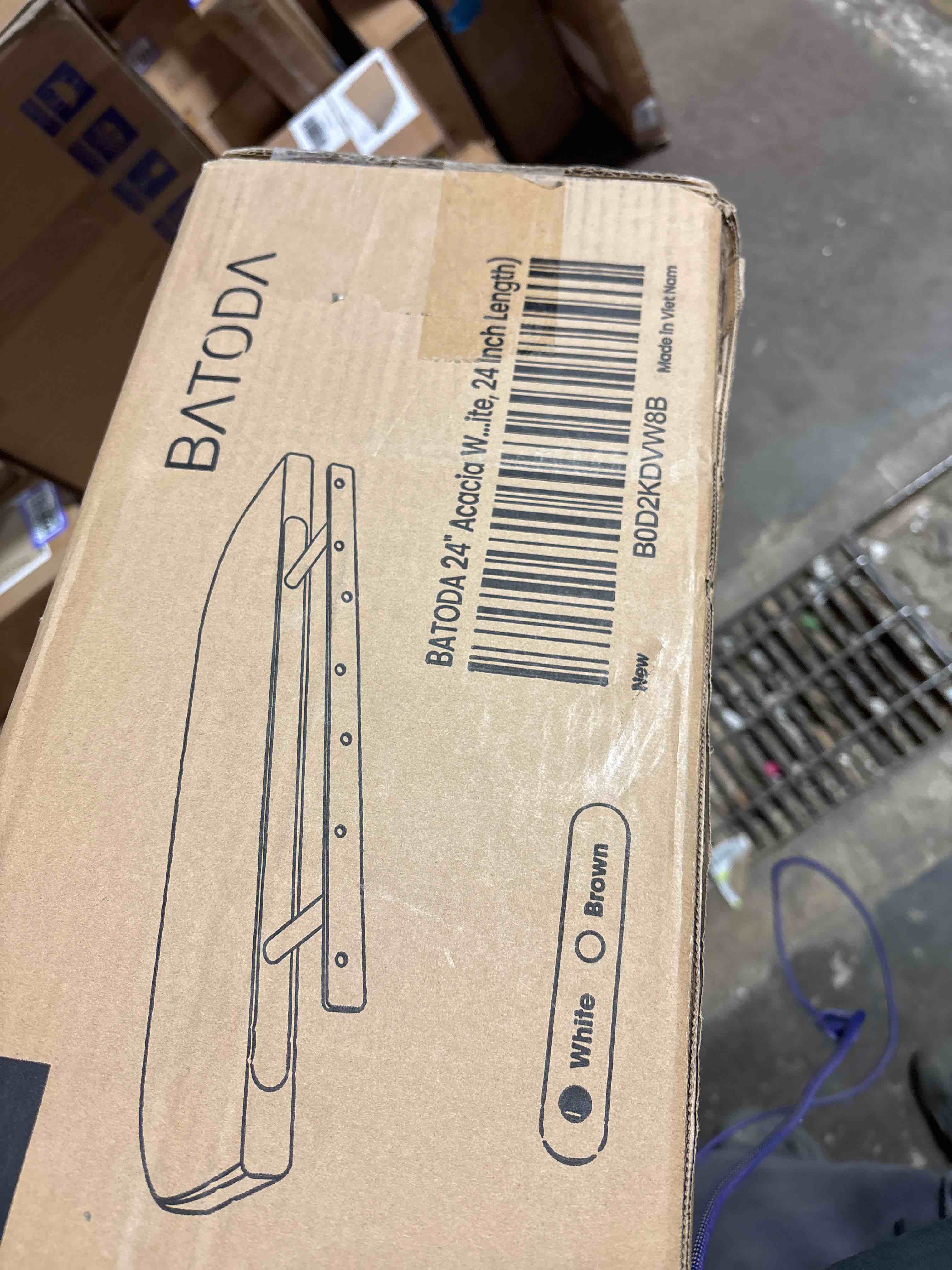 https://s3.amazonaws.com/lotting-images-prod/phillipi/PPE2000268_1741367784601.jpeg
