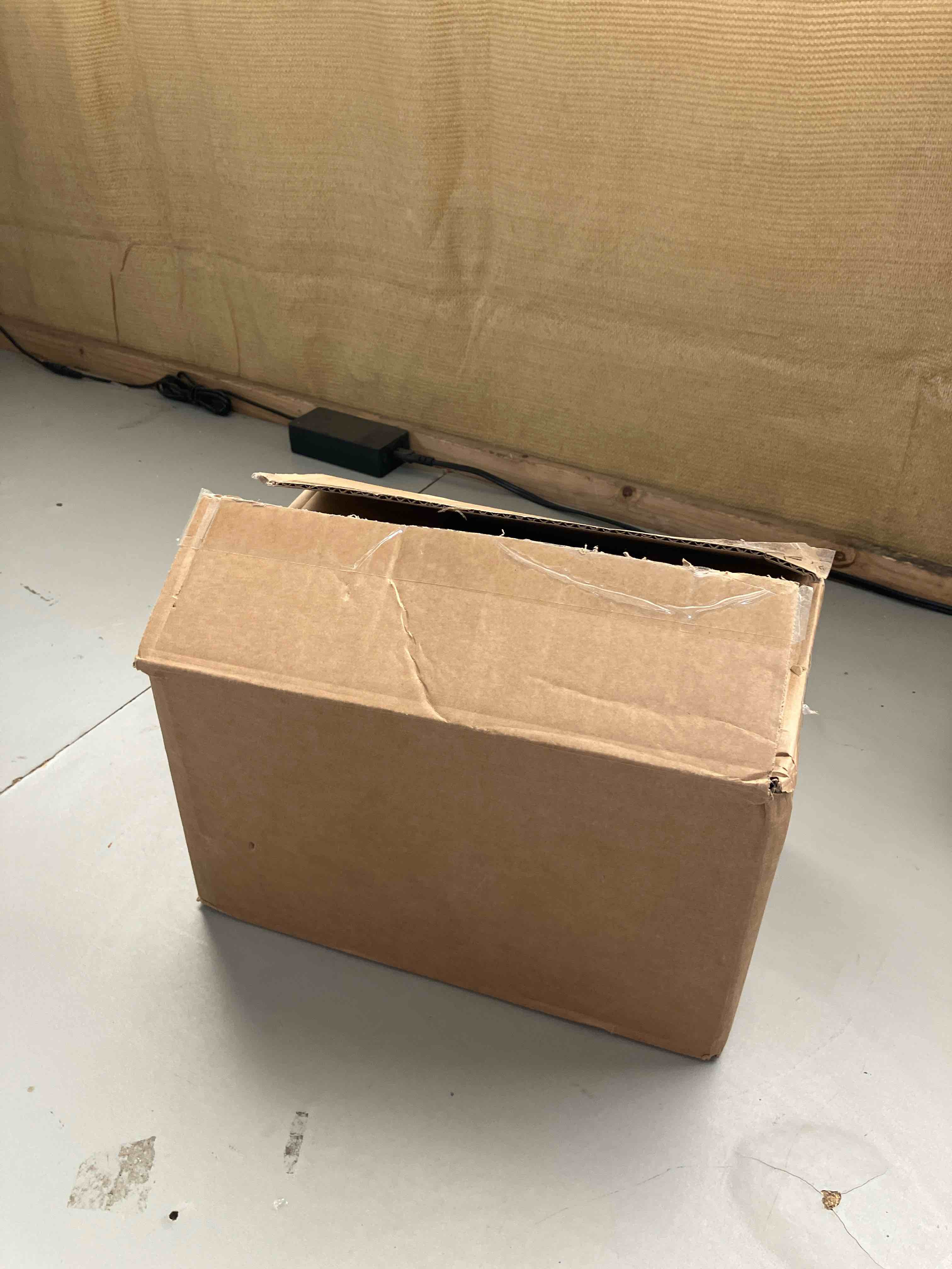 https://s3.amazonaws.com/lotting-images-prod/phillipi/PPE2001855_1742911222264.jpeg