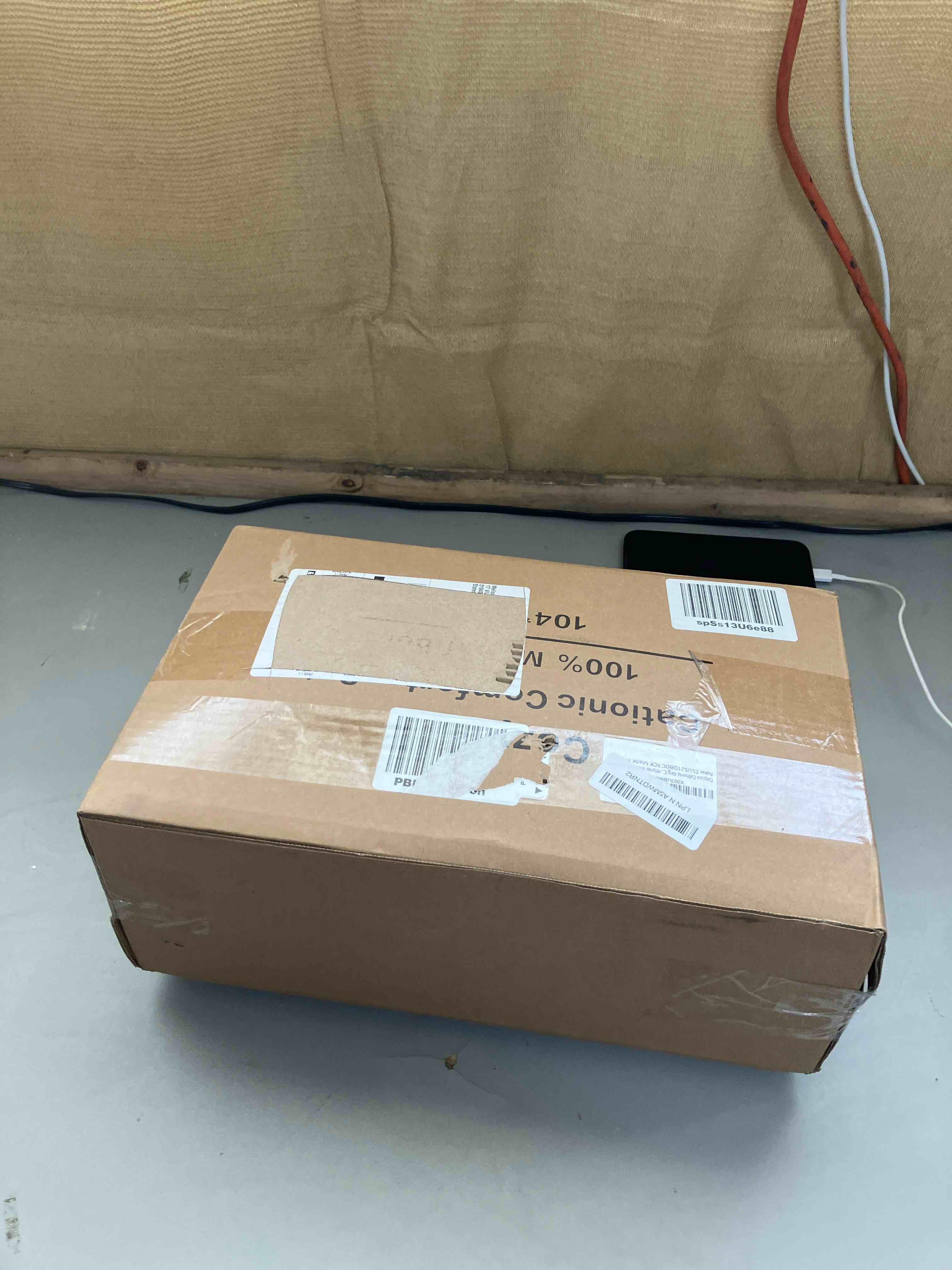 https://s3.amazonaws.com/lotting-images-prod/phillipi/PPE2001874_1742912492441.jpeg