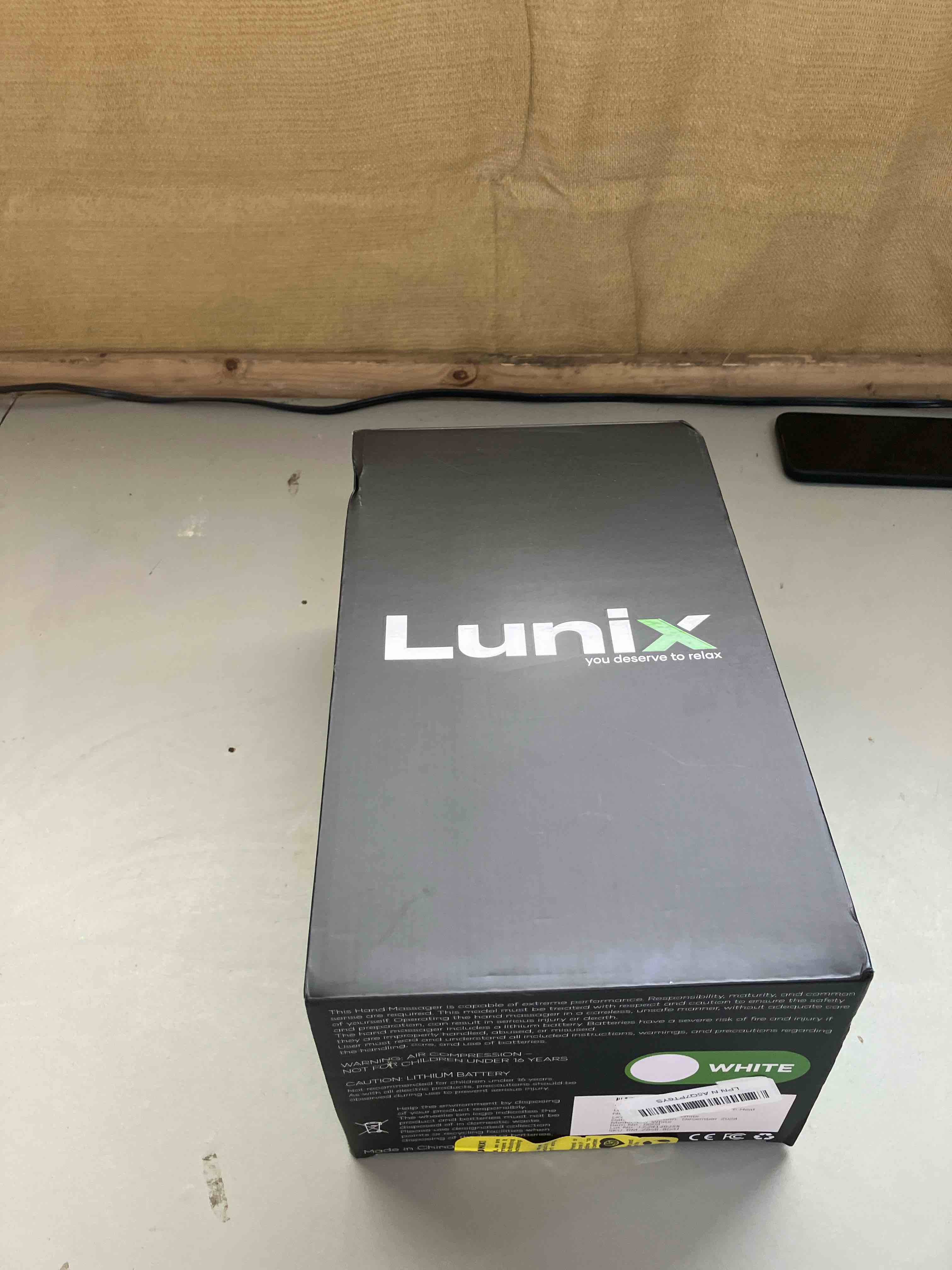 https://s3.amazonaws.com/lotting-images-prod/phillipi/PPE2001877_1742912649209.jpeg