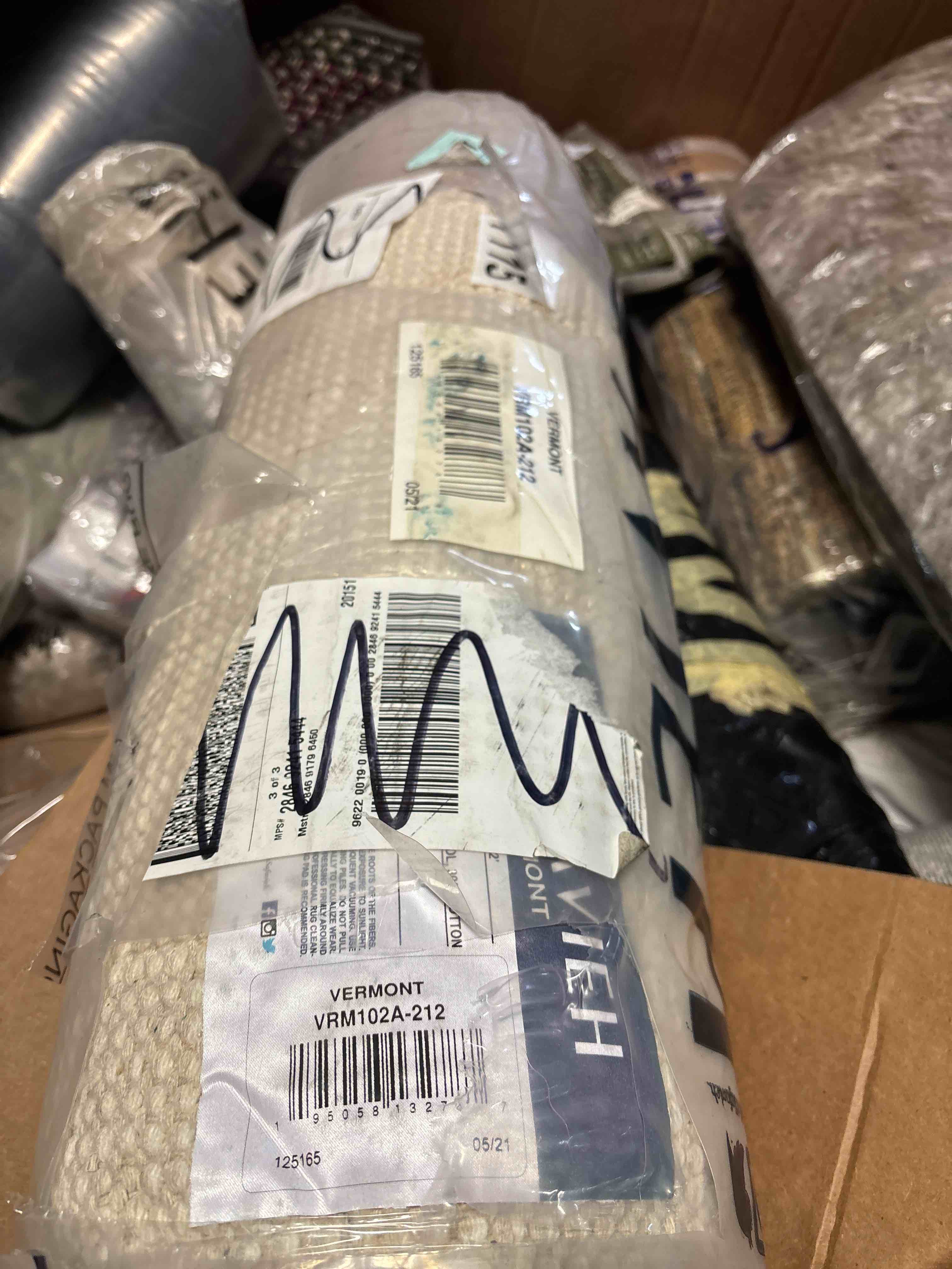 https://s3.amazonaws.com/lotting-images-prod/phillipi/PPE2002135_1743538112660.jpeg