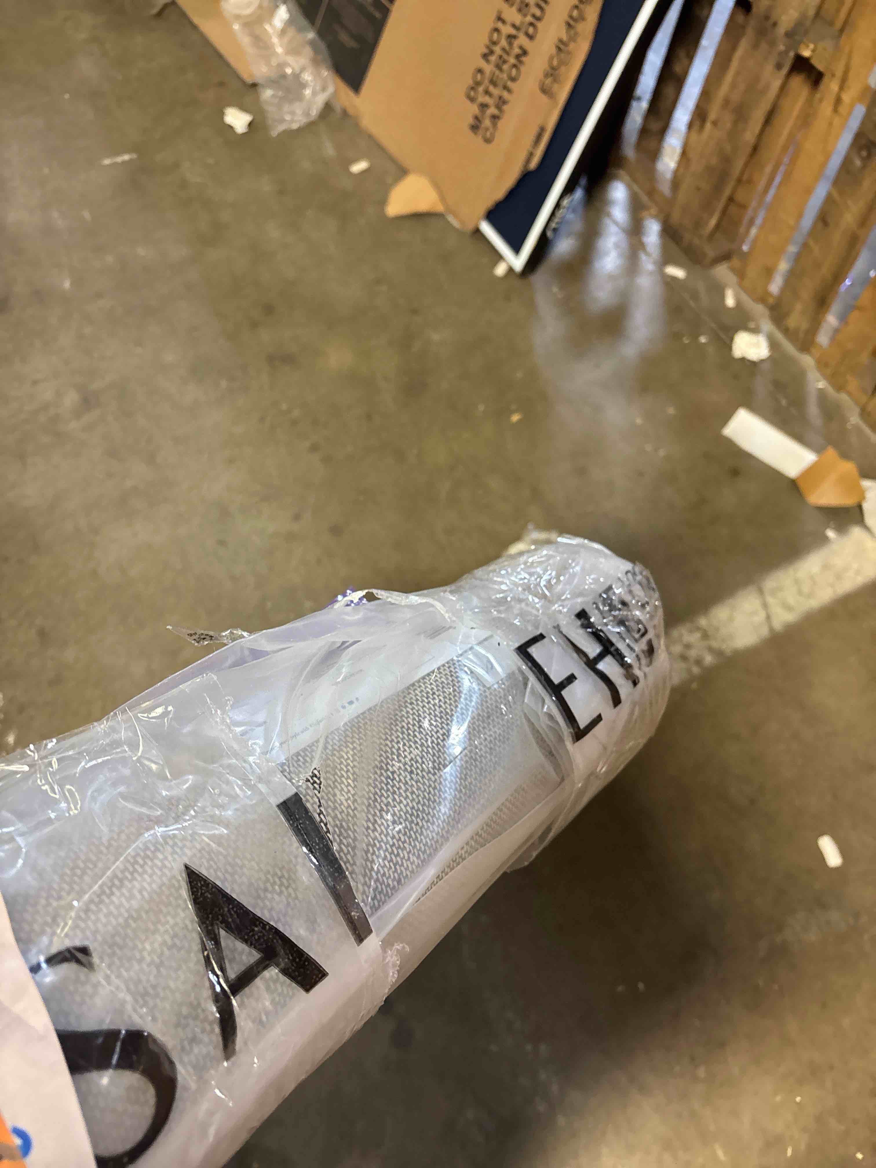 https://s3.amazonaws.com/lotting-images-prod/phillipi/PPE2002143_1743537404841.jpeg