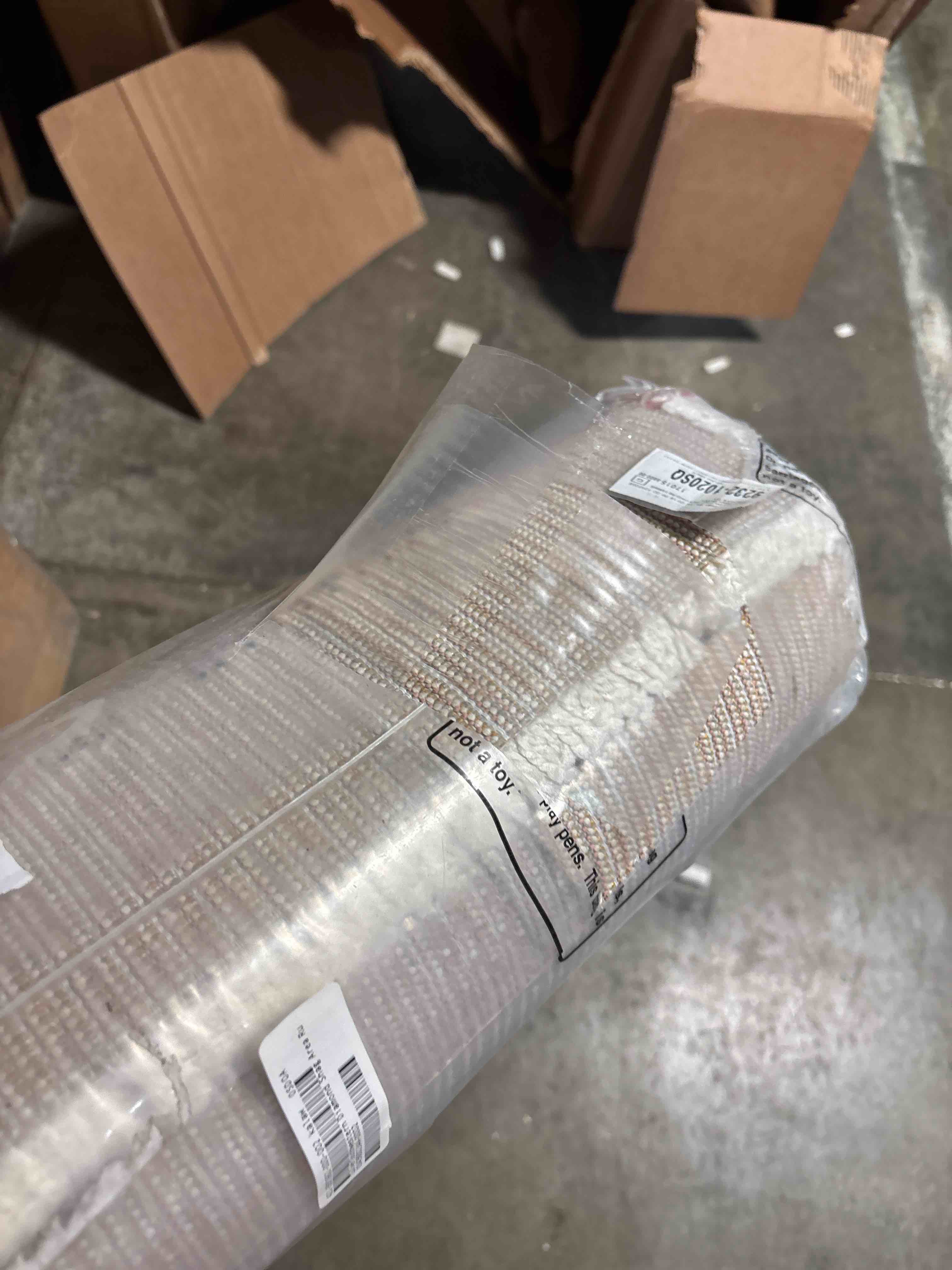 https://s3.amazonaws.com/lotting-images-prod/phillipi/PPE2002154_1743536434957.jpeg