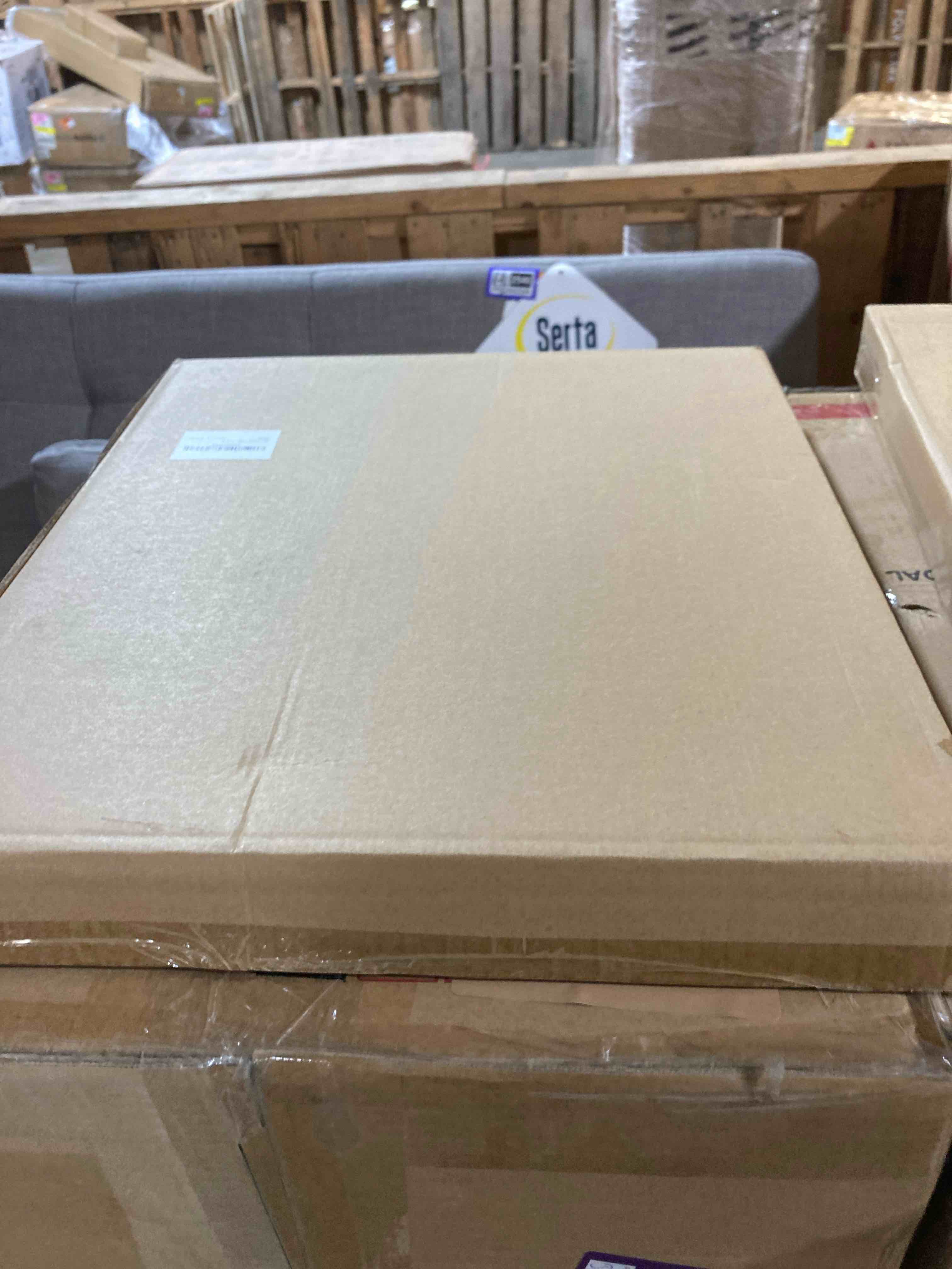 https://s3.amazonaws.com/lotting-images-prod/phillipi/PPE2002538_1743804658127.jpeg