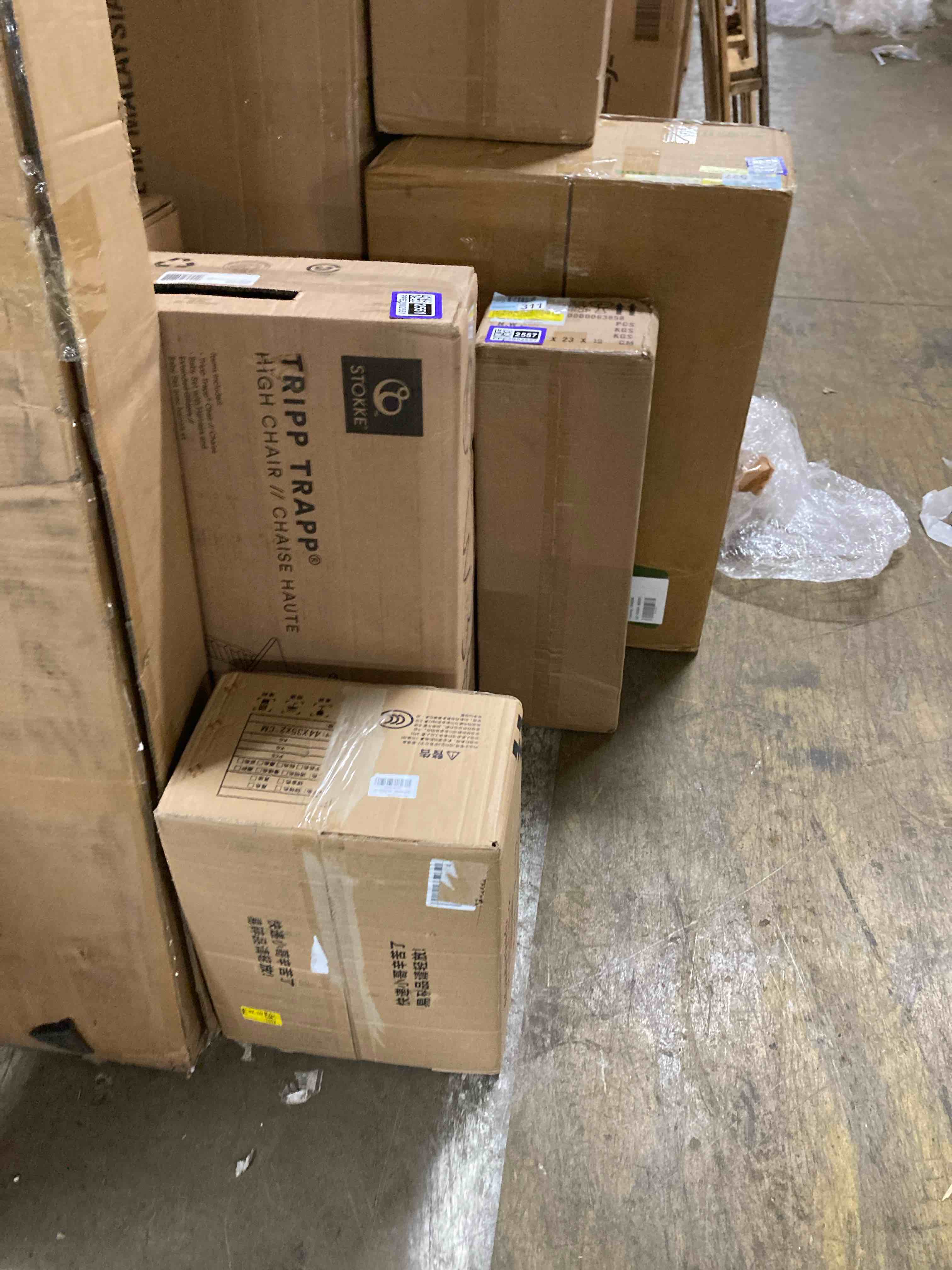 https://s3.amazonaws.com/lotting-images-prod/phillipi/PPE2002549_1743801981980.jpeg