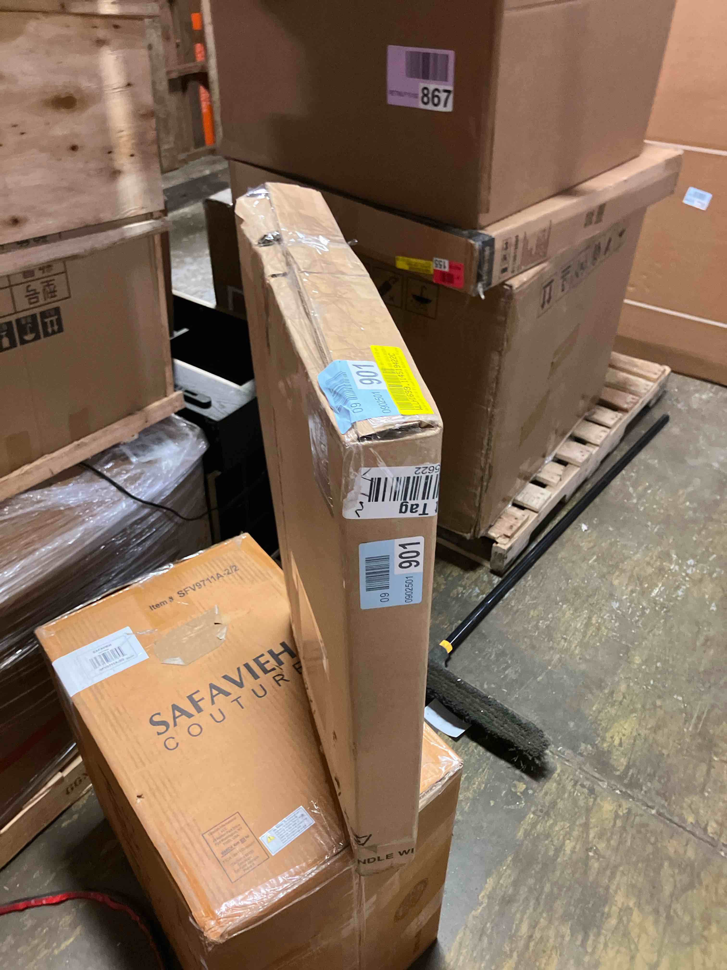 https://s3.amazonaws.com/lotting-images-prod/phillipi/PPE2004054_1745589188014.jpeg