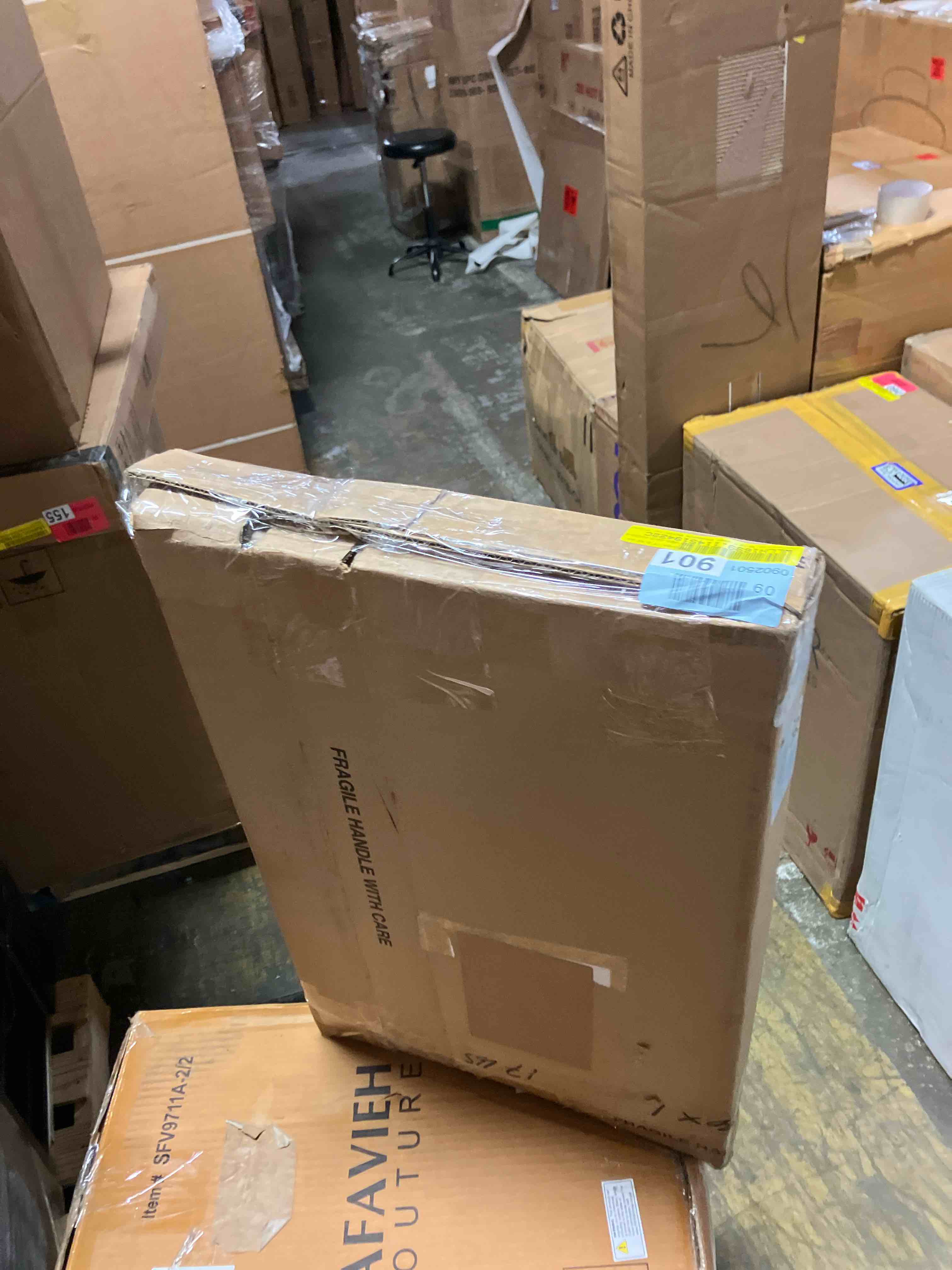 https://s3.amazonaws.com/lotting-images-prod/phillipi/PPE2004054_1745589189729.jpeg