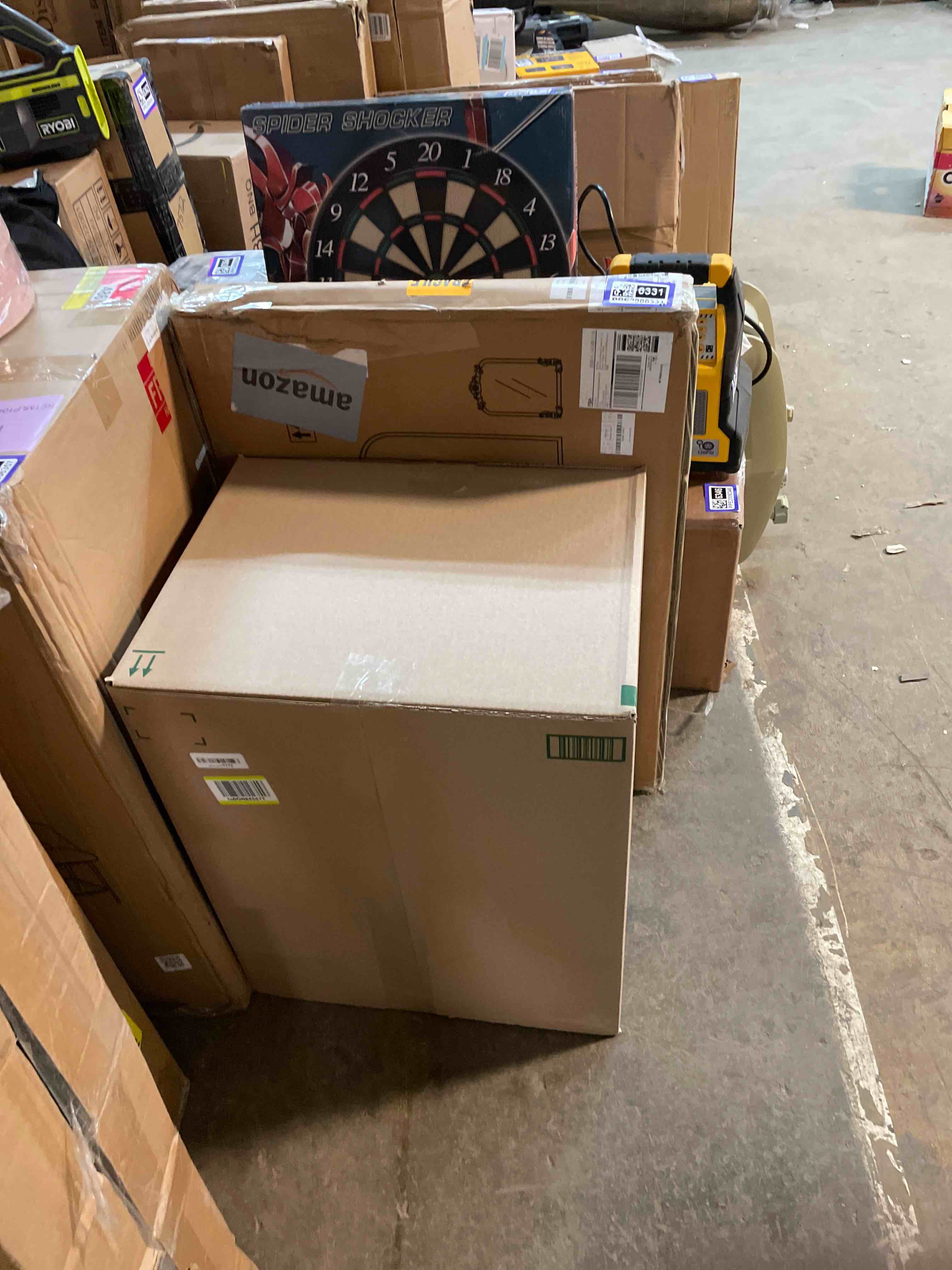 https://s3.amazonaws.com/lotting-images-prod/phillipi/PPE2006329_1740409494839.jpeg