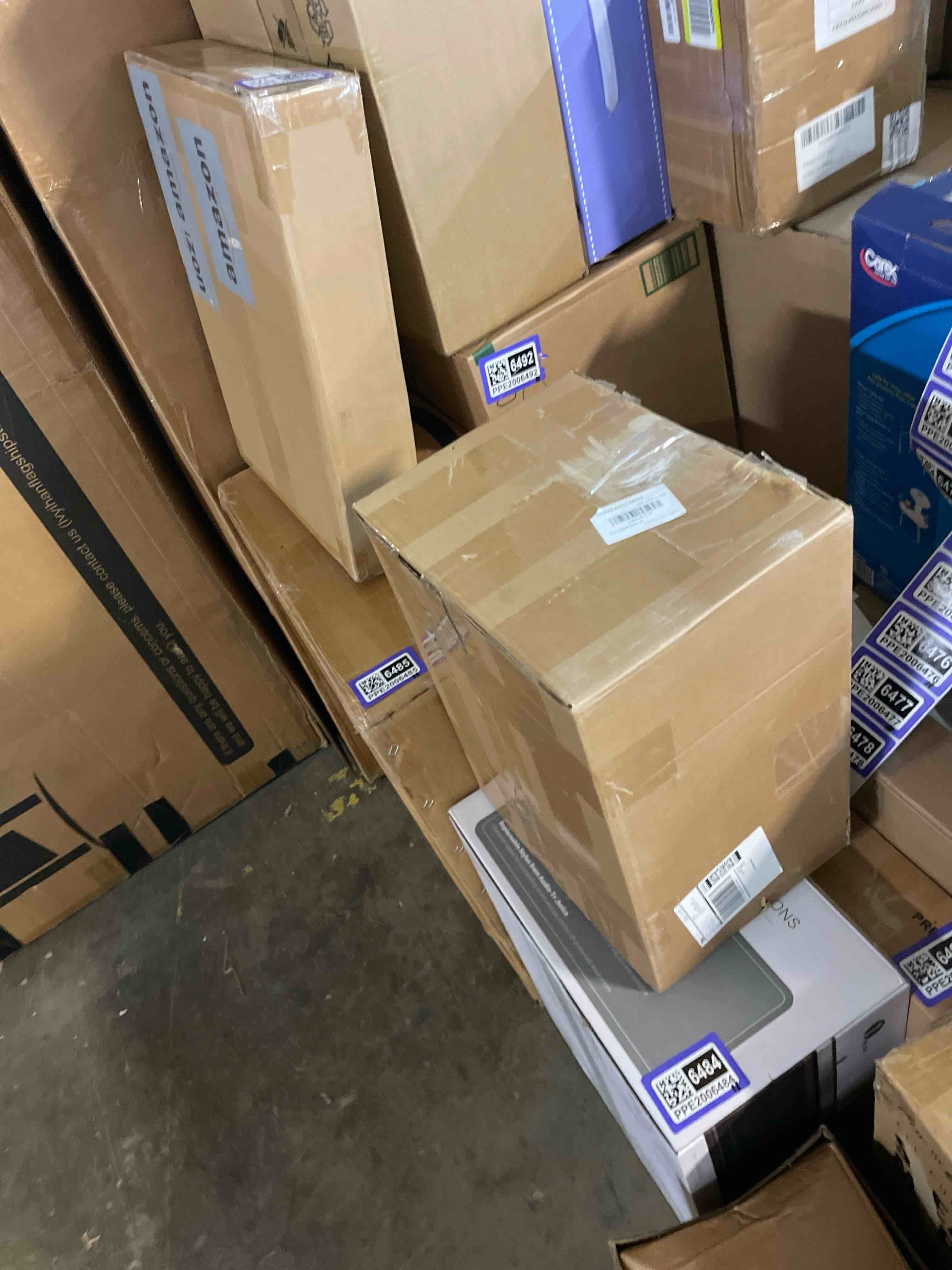 https://s3.amazonaws.com/lotting-images-prod/phillipi/PPE2006478_1740416262447.jpeg