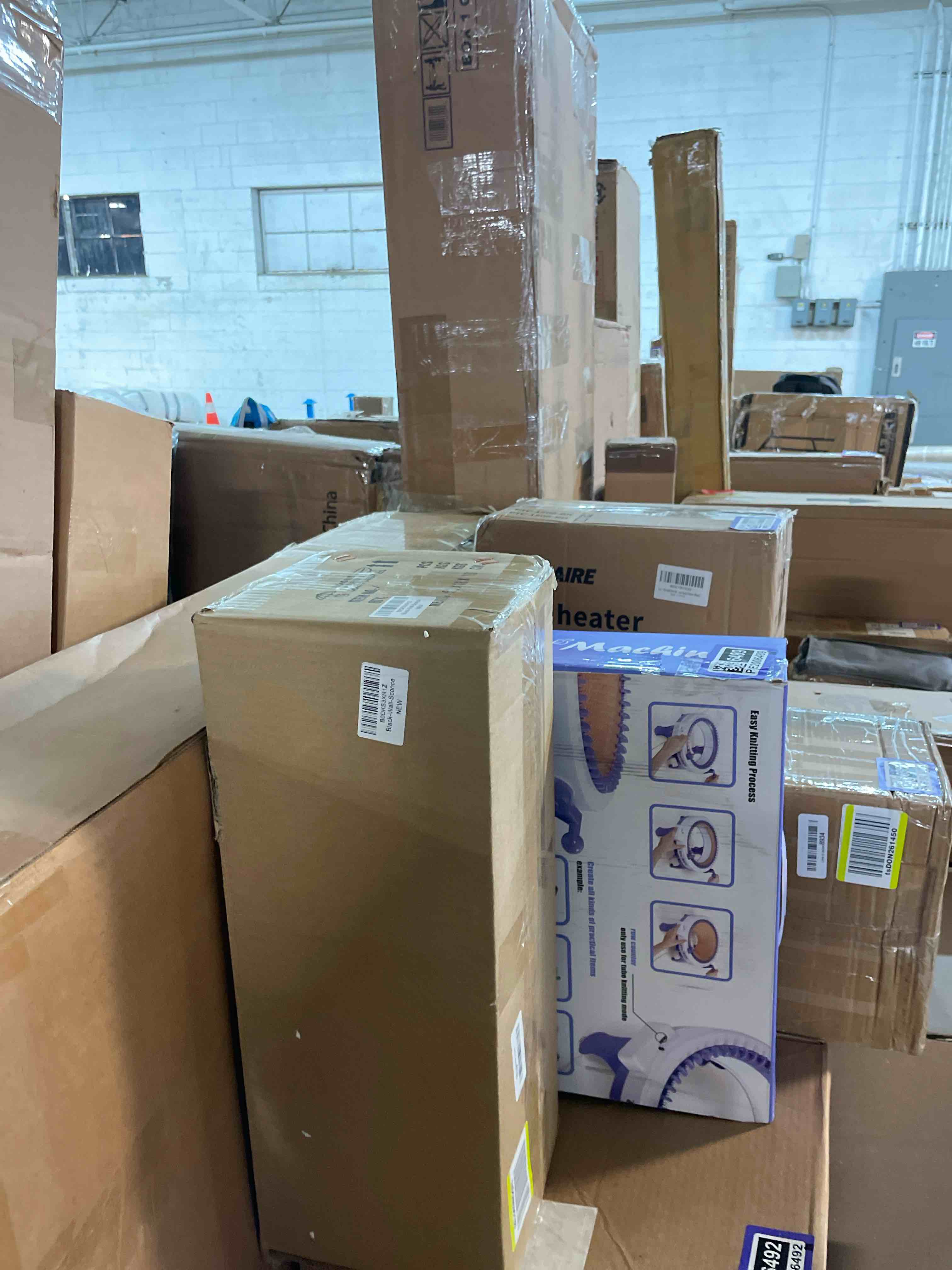 https://s3.amazonaws.com/lotting-images-prod/phillipi/PPE2006488_1740415204993.jpeg