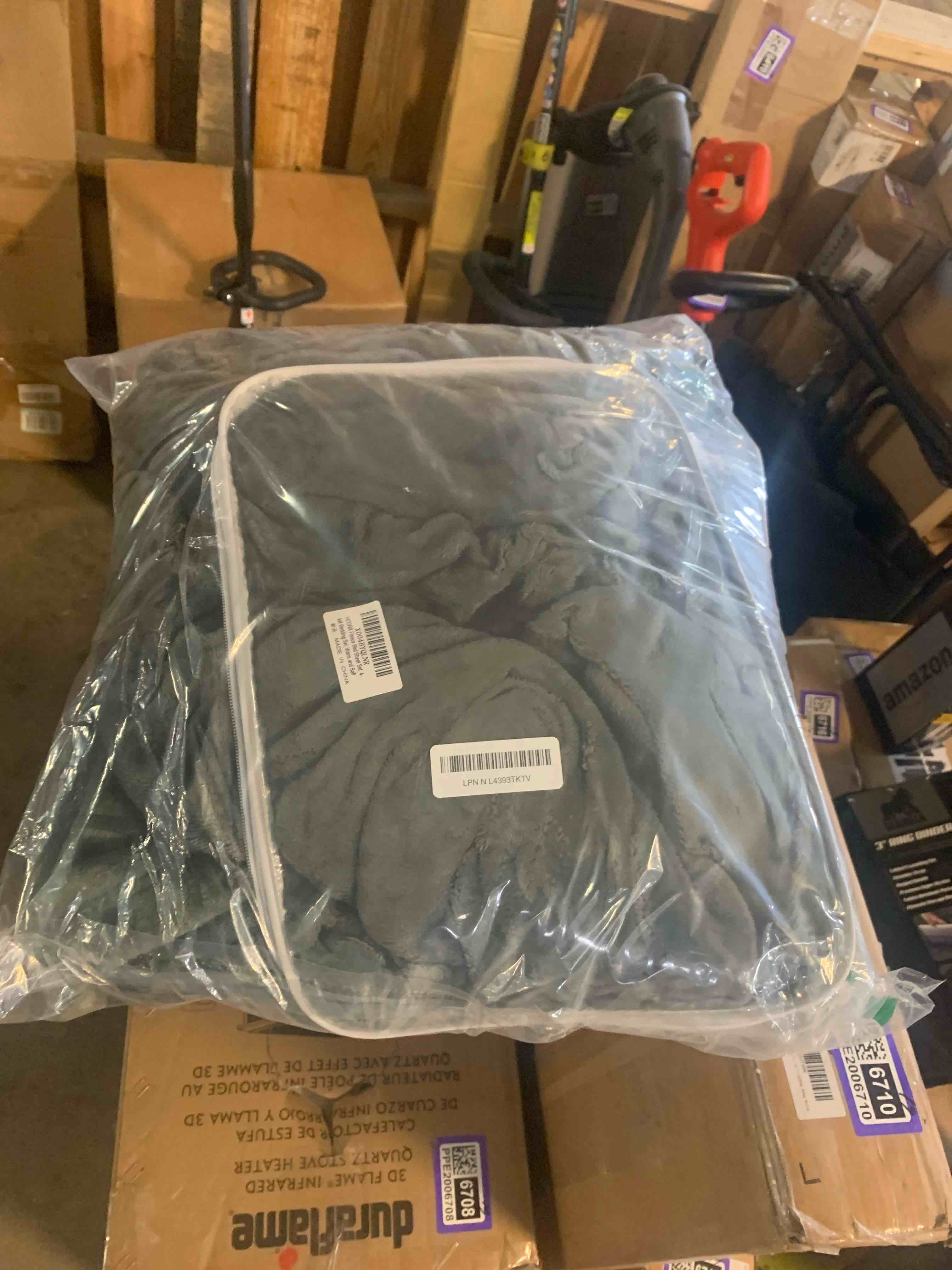 https://s3.amazonaws.com/lotting-images-prod/phillipi/PPE2006706_1740503245997.jpeg