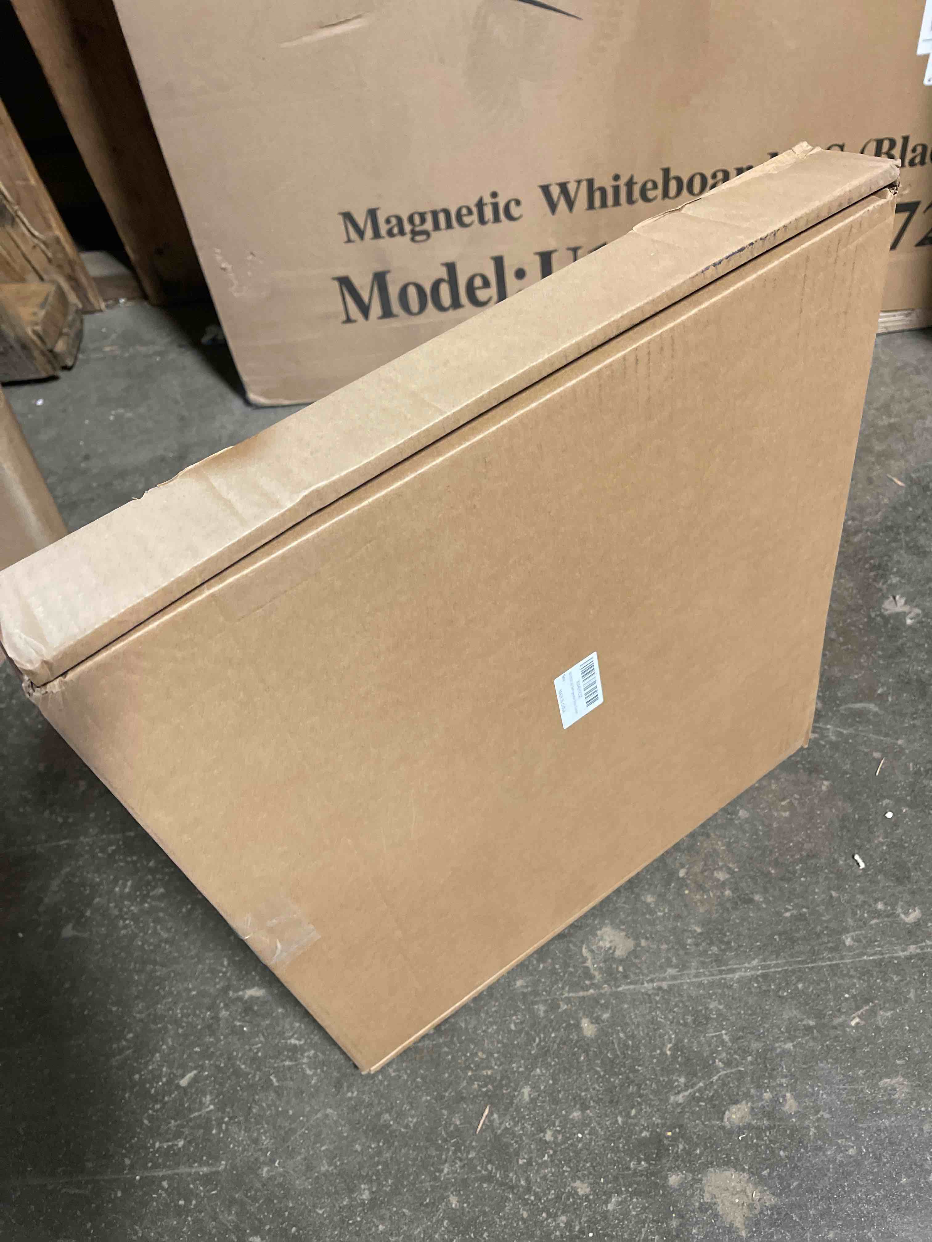 https://s3.amazonaws.com/lotting-images-prod/phillipi/PPE2006835_1742486477671.jpeg