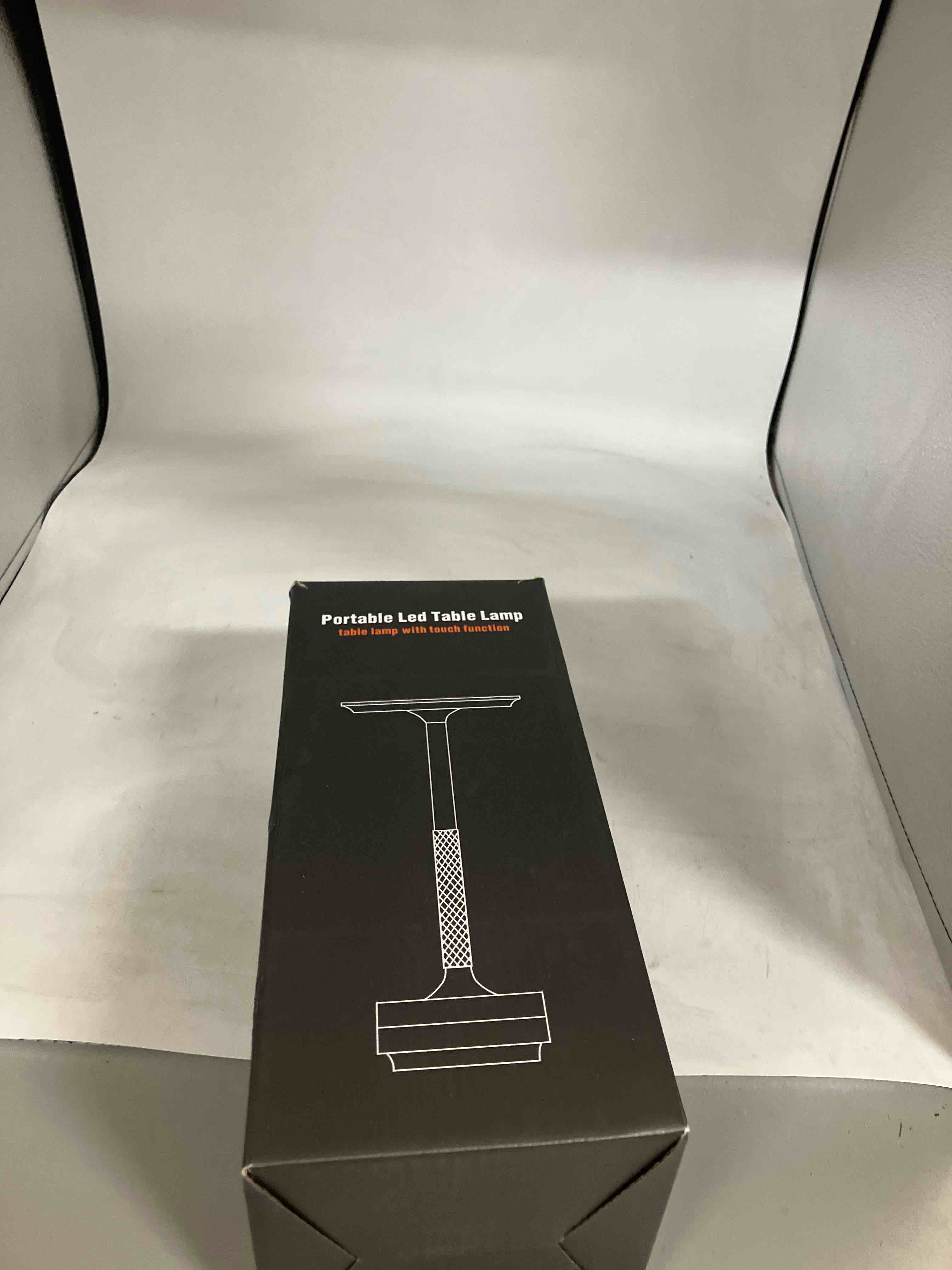 https://s3.amazonaws.com/lotting-images-prod/phillipi/PPE2007751_1741030858294.jpeg